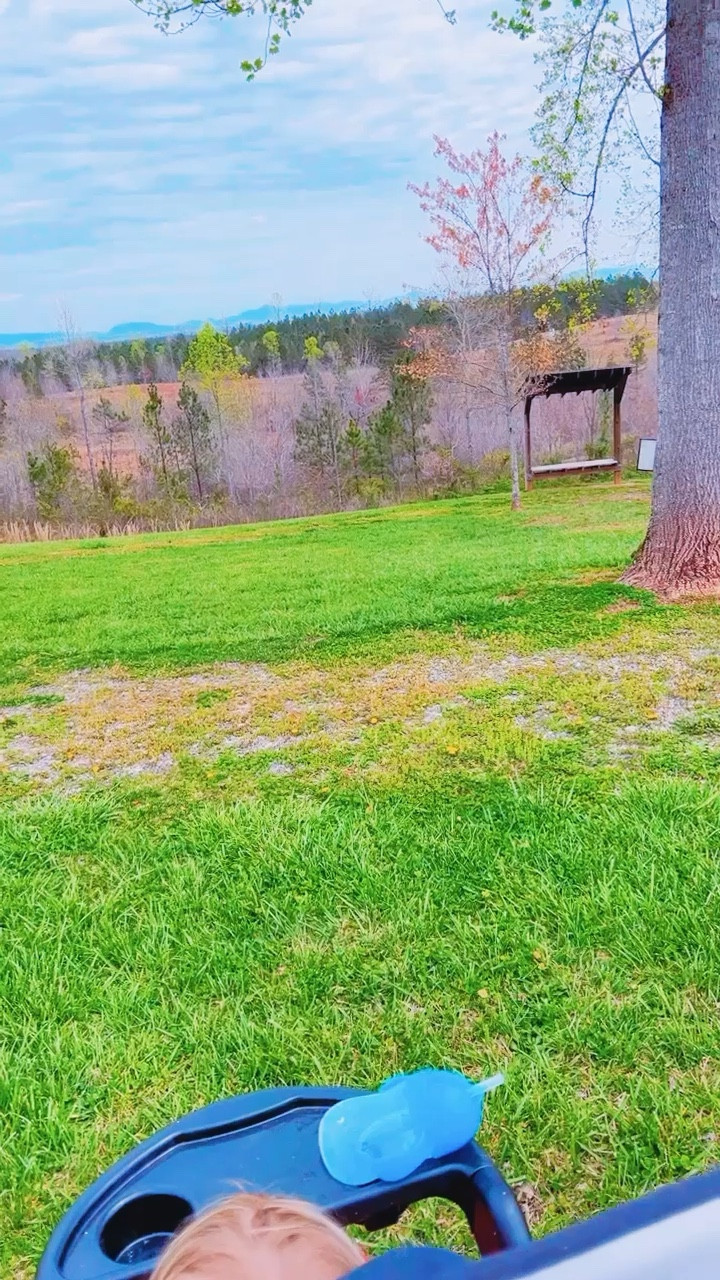 Further on down the same trail right by our house 🌾🏔️🐴 God is really showing off and I am overwhelmed by His faithfulness and blessings already in this move to our old family farmhouse - we love it up here 🥹

#LTKfit #LTKfamily #LTKbaby