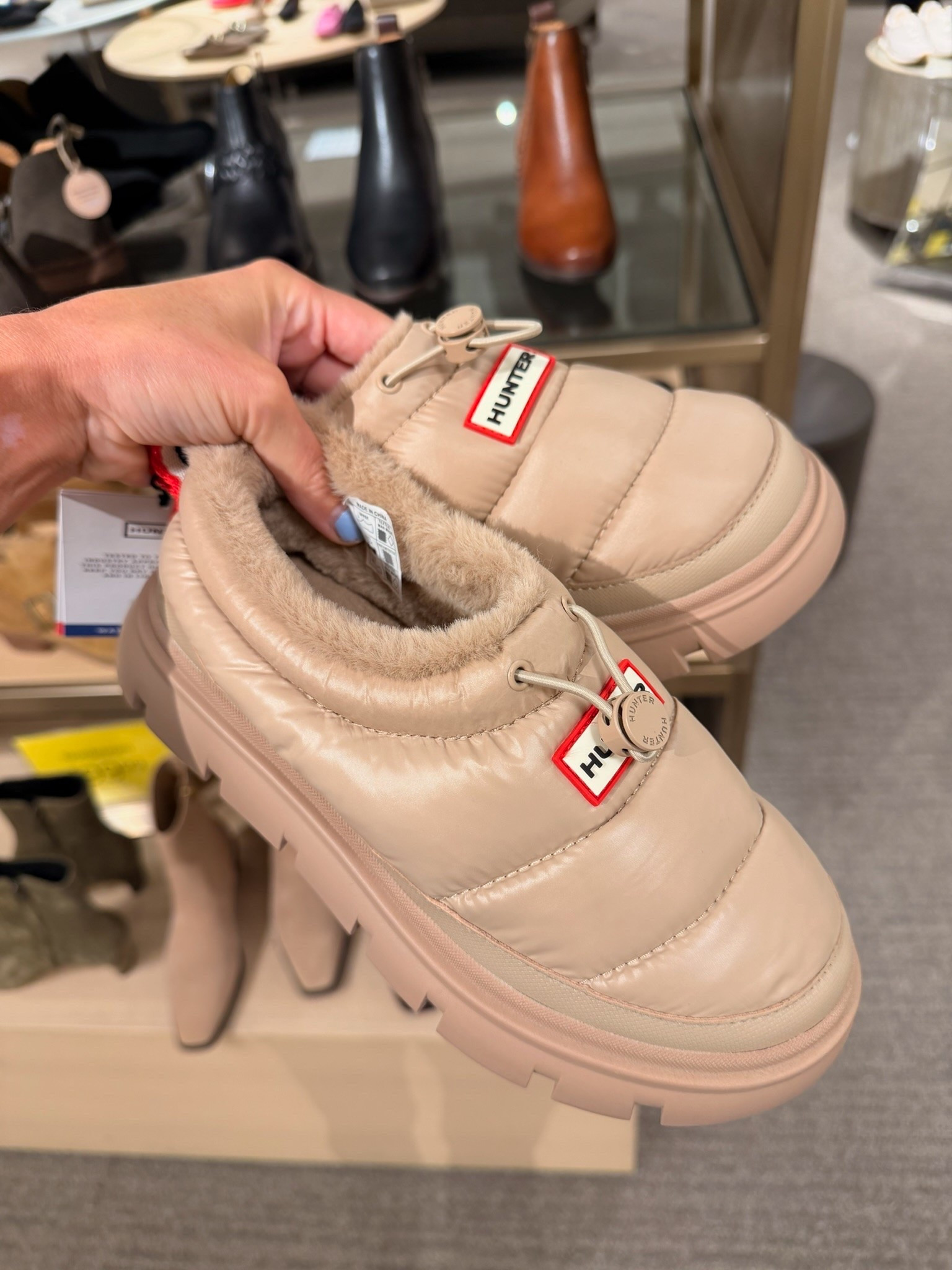 These hunter slides are going to be perfect for cold, snowy days! On sale now for the rest of the week!

#LTKSaleAlert #LTKgrwm #LTKootd