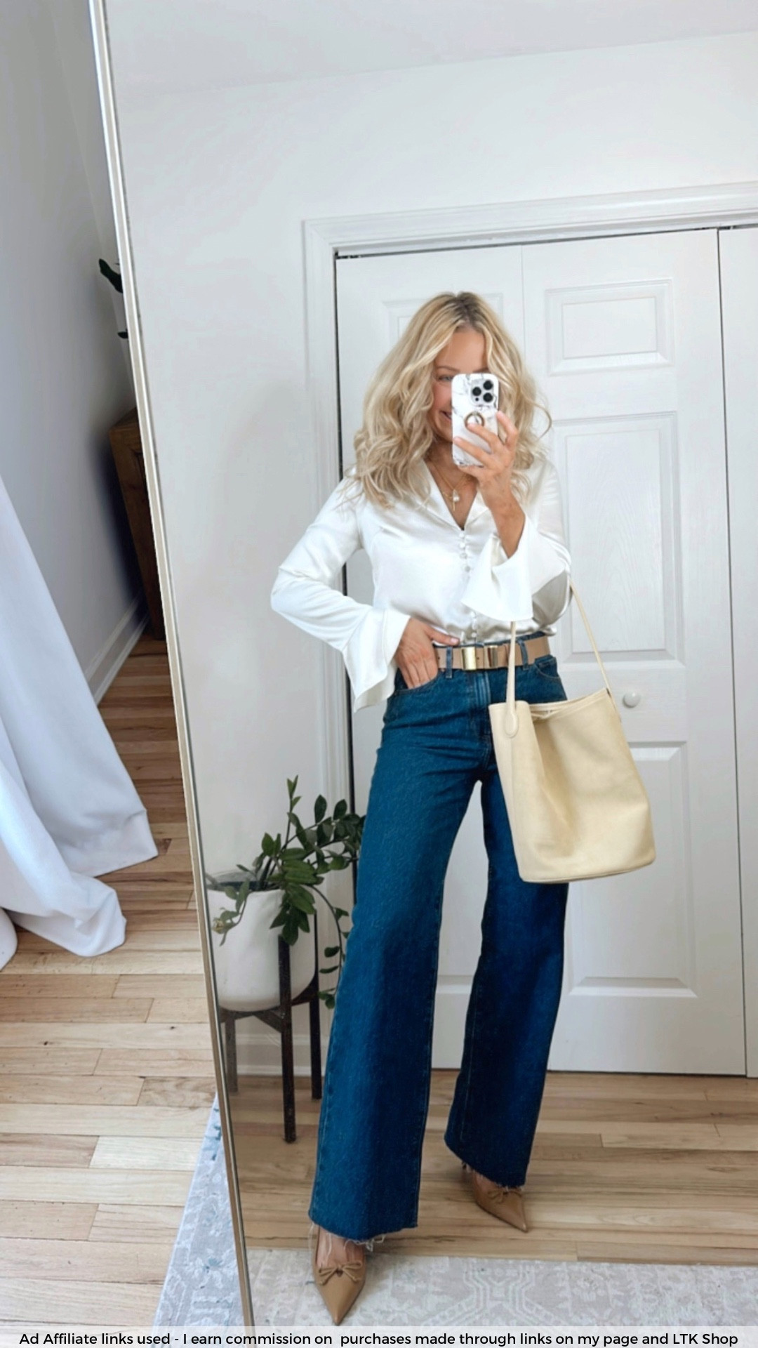 Chic everyday spring outfit 
Express outfit
Satin blouse 