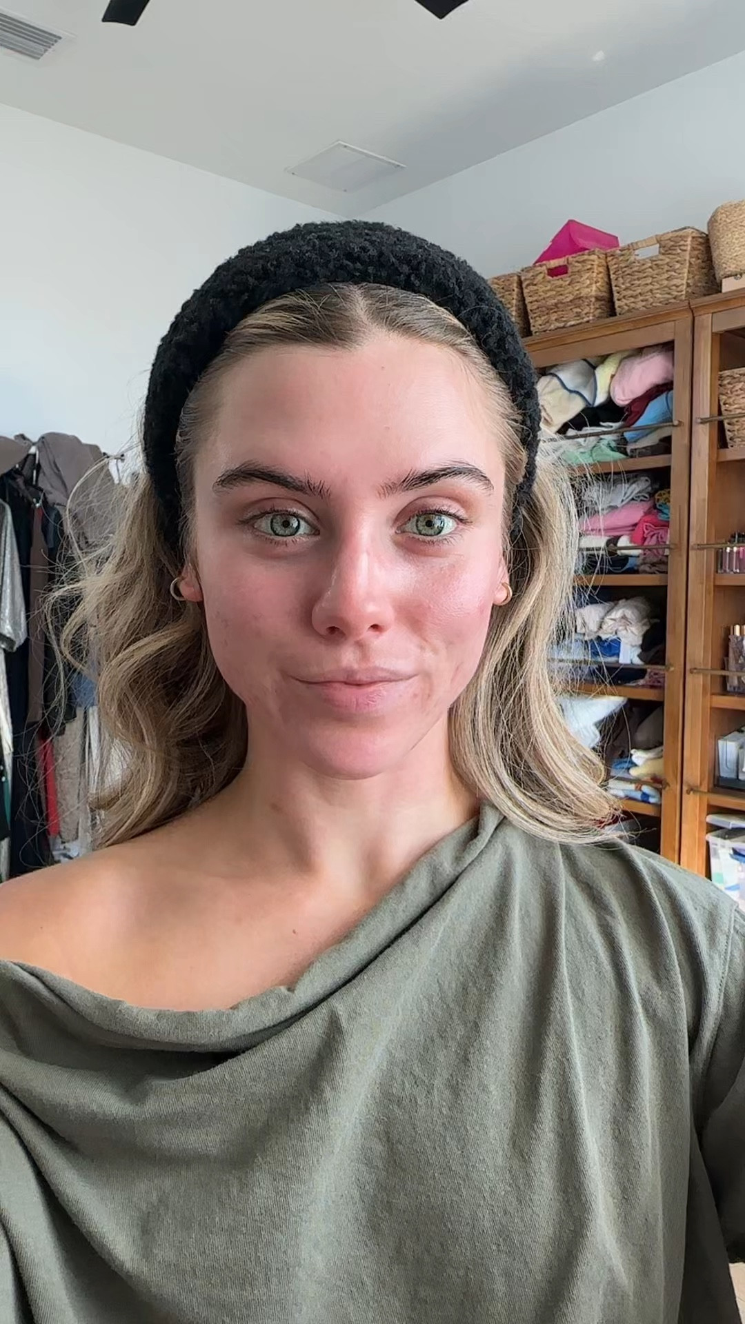 get ready with me 💛 skin needs to be hydrated so bioron calendula cream or magic molecule (code SLOANE15) for prep before my dibs beauty LoveBeam perfector shade 2. Haus labs shade 200 foundation but also like Natasha Denona foundation shade N6, lawless foundation shade 7L. Dibs beauty glow tour duo shade moondust stick as a bronzer and blush. Natasha Denona concealer shade N2. Huda beauty loose setting powder cherry peach powder. Maybelline clear brow gel. Dibs beauty baked bronzer shade caramel cappuccino and dibs beauty baked blush shade spice gal. L’Oréal Paris 3 second setting mist setting spray. Anastasia Beverly Hills setting spray. Maybelline body mascara. Dior beauty highlight palette shade universal glow. Persona cosmetics lip liner and lawless beauty lip gloss shade nude sky  

#LTKBeauty #LTKgrwm #LTKFindsUnder50