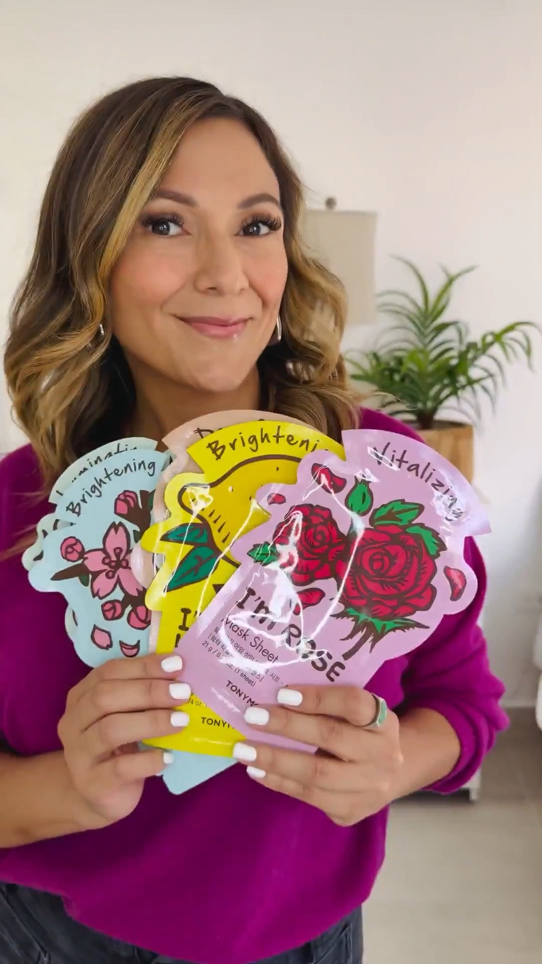 One Christmas I treated myself to these TonyMoly sheet masks, and now I’m obsessed. 

✈️ Ultra-nourishing for long-haul flights or a quick pick-me-up after landing, they’re the perfect little luxury for self-gifting or slipping into a special someone’s stocking. 🎁

Even better? They’re under $25 right now at Nordstrom Rack! 

🛍️ Shop these beauty must-haves in time for the holidays!

@ltk @NordstromRack #NordstromRackPartner #RackScore 


#LTKTravel #LTKGiftGuide #LTKBeauty