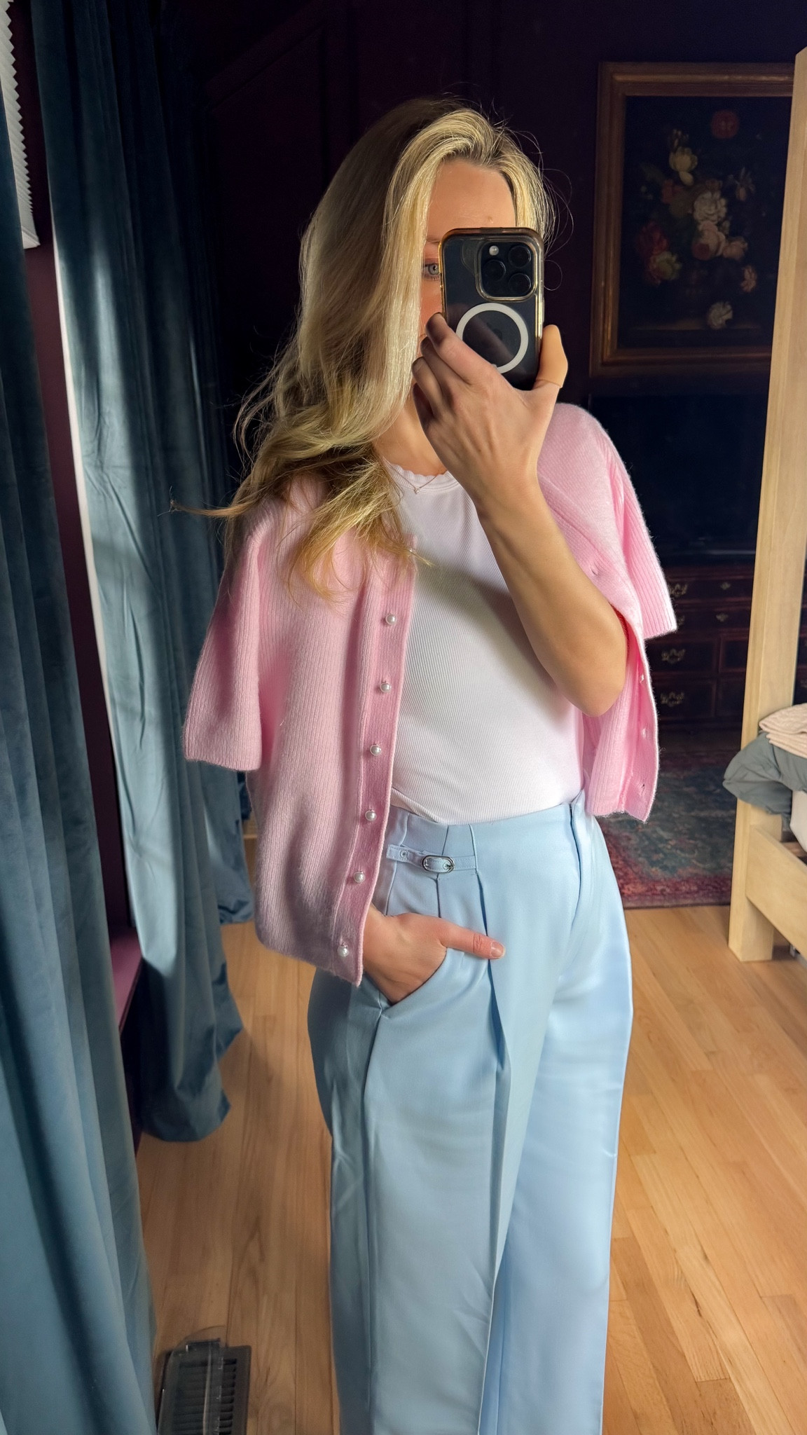 Love these Abercrombie pink cardigan short sleeve sweater top spring outfits work look mom style mom fashion workwear blue pants dress pants trousers working mom 

#LTKgrwm #LTKWorkwear #LTKootd