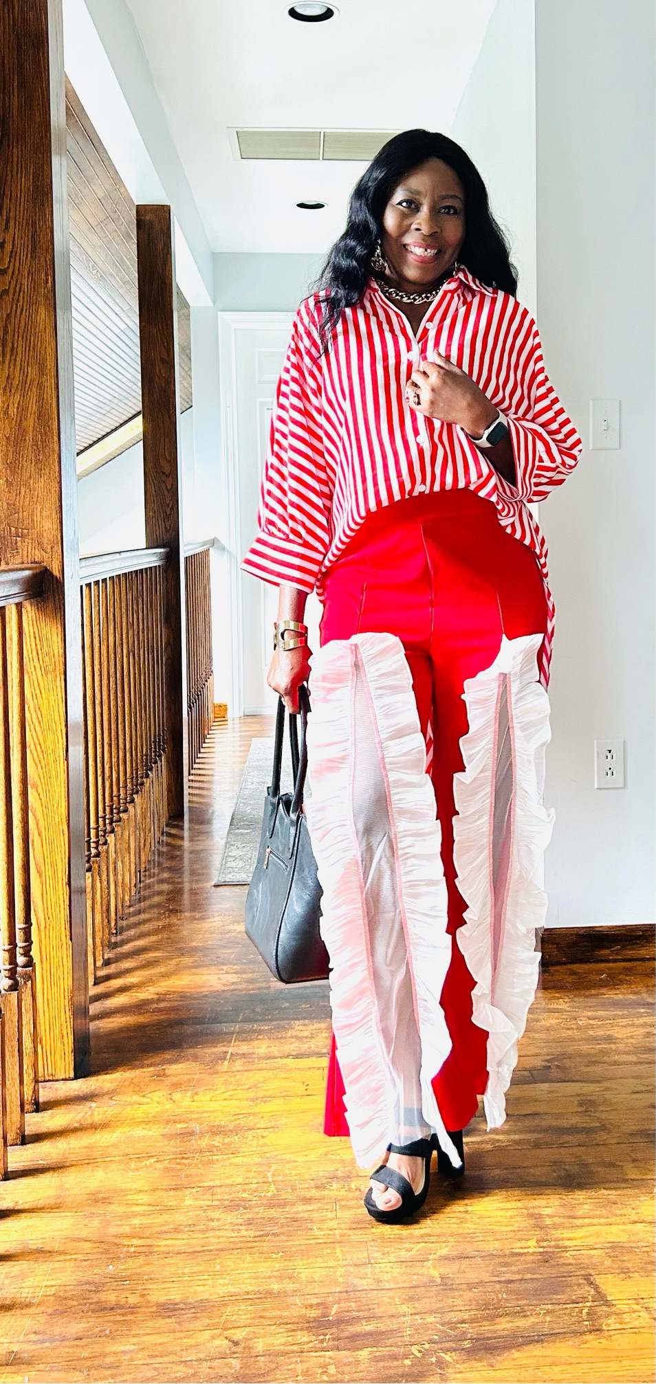 Styling Wide-Leg Pants With Ruffle Hem

#LTKStyleTip #LTKBeauty #LTKU