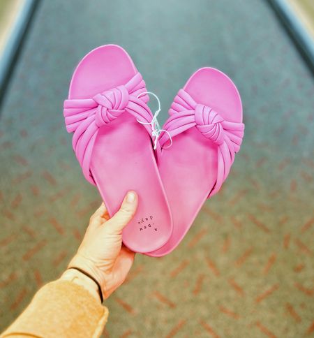 Fun, pink sandals for vacation or upcoming spring break at Target!

#LTKshoecrush #LTKFind #LTKunder50