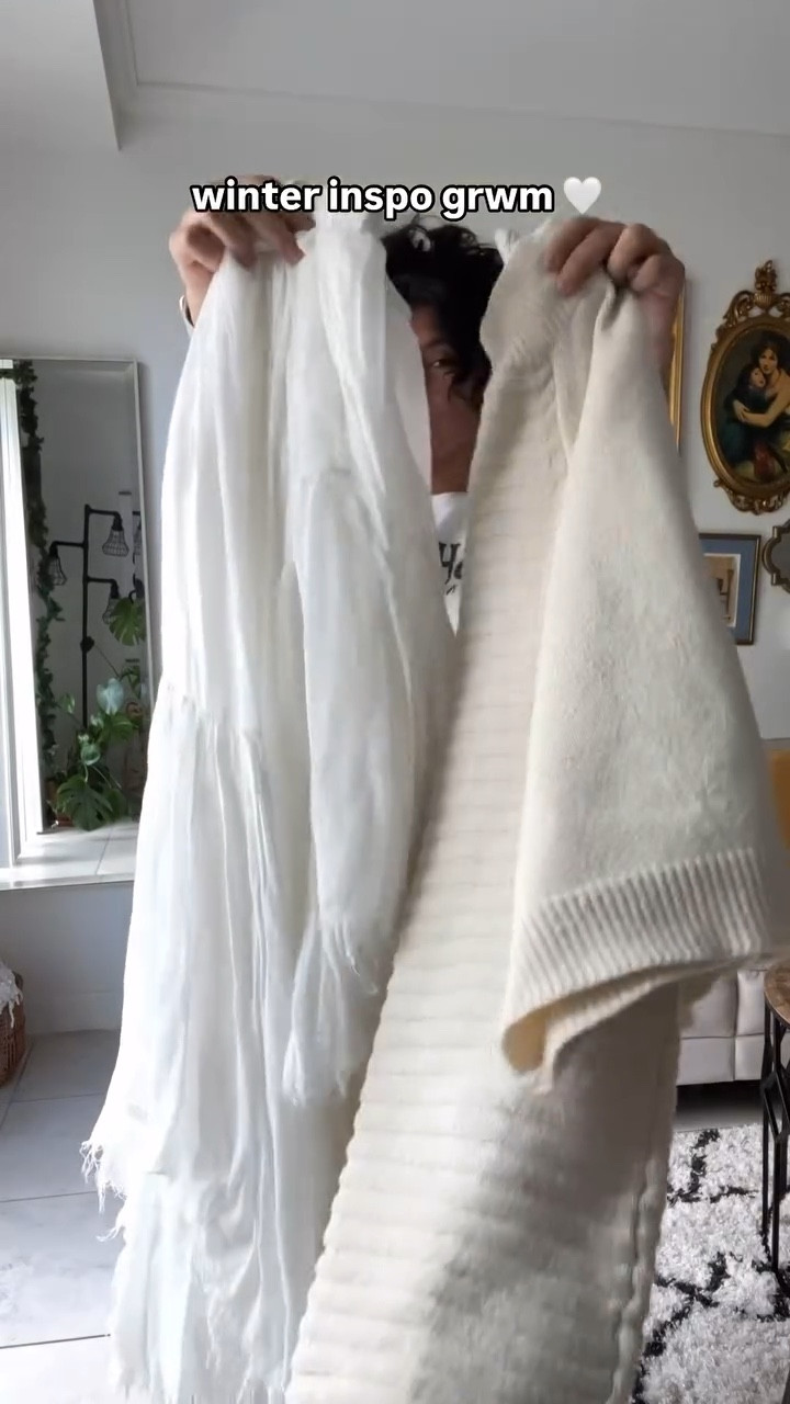 the base vs the outfit 🤍

sweater: @balticbornclothing 
skirt: @freepeople 
boots: @shoedazzle 
under skirt: @talbotsofficial 
purse: @anthropologie 

links in my LTK 🤍