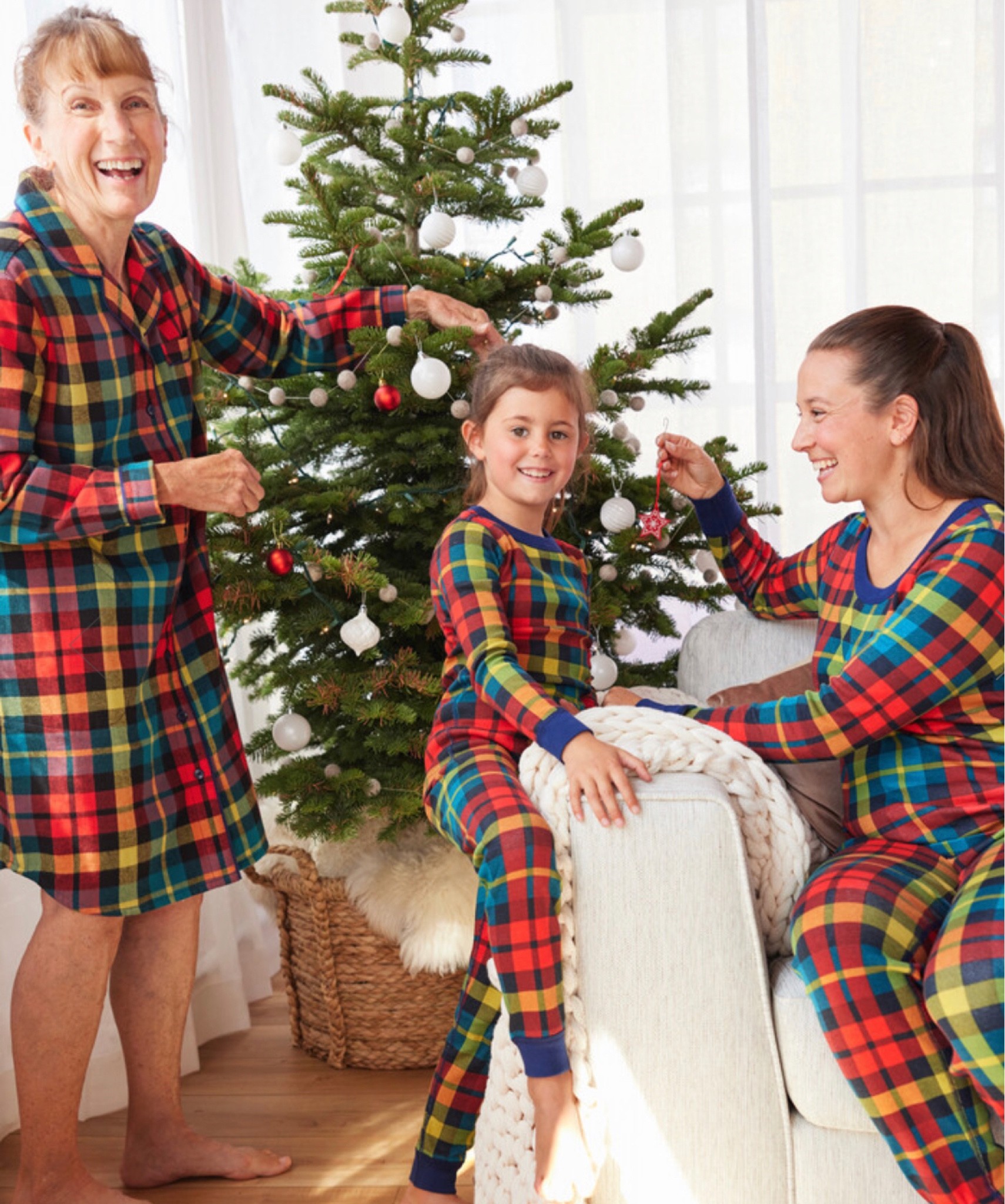 Holiday Pajamas - AUTUMN 🍂 

#LTKSeasonal #LTKHoliday #LTKunder50