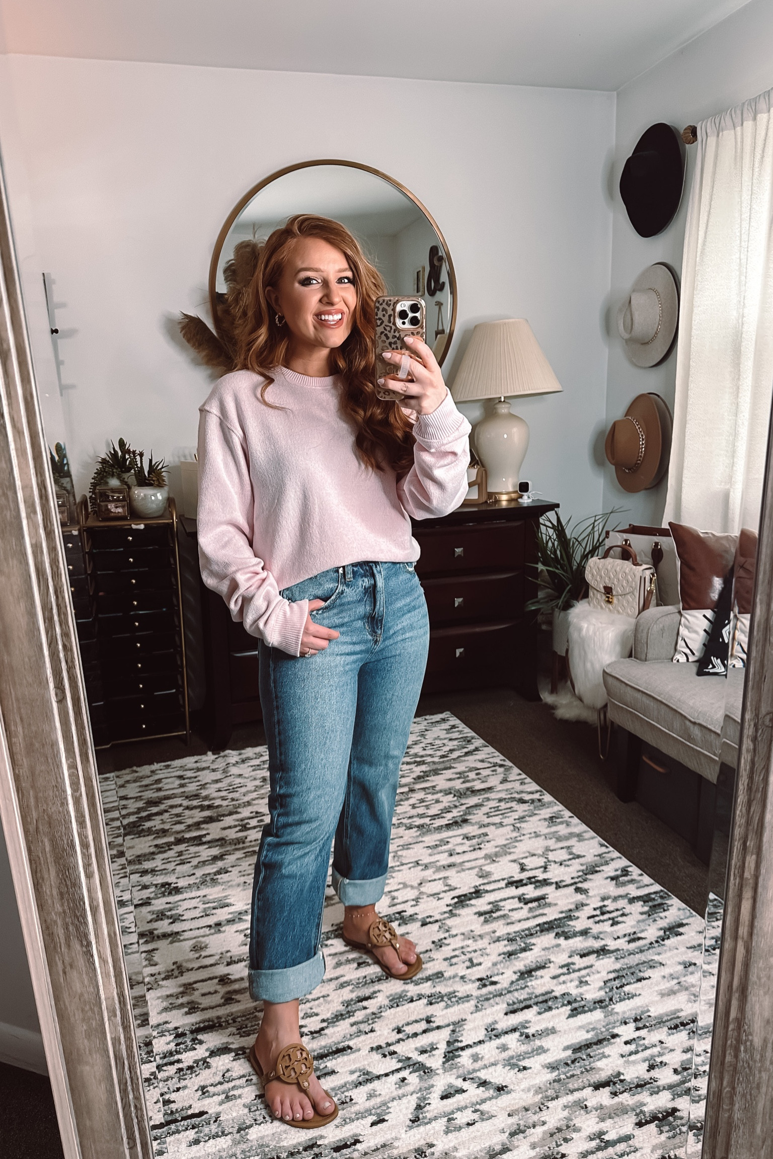 Pink pullover sweatshirt in size small 
Straight fit jeans in size 28

Red dress boutique outfit 



#LTKunder50 #LTKstyletip #LTKFind