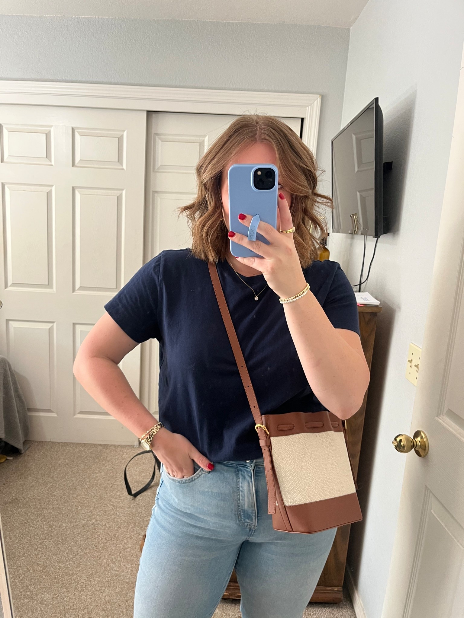 4.29 ootd ✨ wearing L in tee (tts)

#LTKMidsize #LTKStyleTip