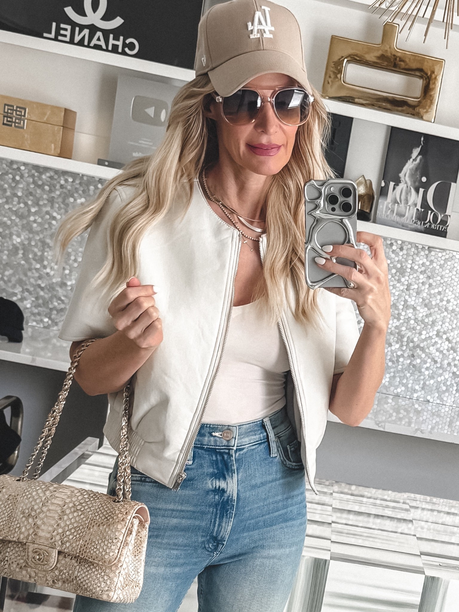 Run, don’t walk — these $15 Amazon glasses look so luxe and come in a pack of 3 🤓✨ If you love oversized designer-inspired frames but don’t want the price tag, this set is such a smart find. They instantly elevate casual outfits, travel looks, or even a simple tee and jeans moment. Chic, affordable, and perfect to keep one in your bag, one in the car, and one at home.

#LTKUnder50 #AmazonFinds #AmazonStyle #DesignerInspired #AffordableFashion #ChicOnABudget 

 

#LTKOver40 #LTKootd #LTKSeasonal #LTKOver40