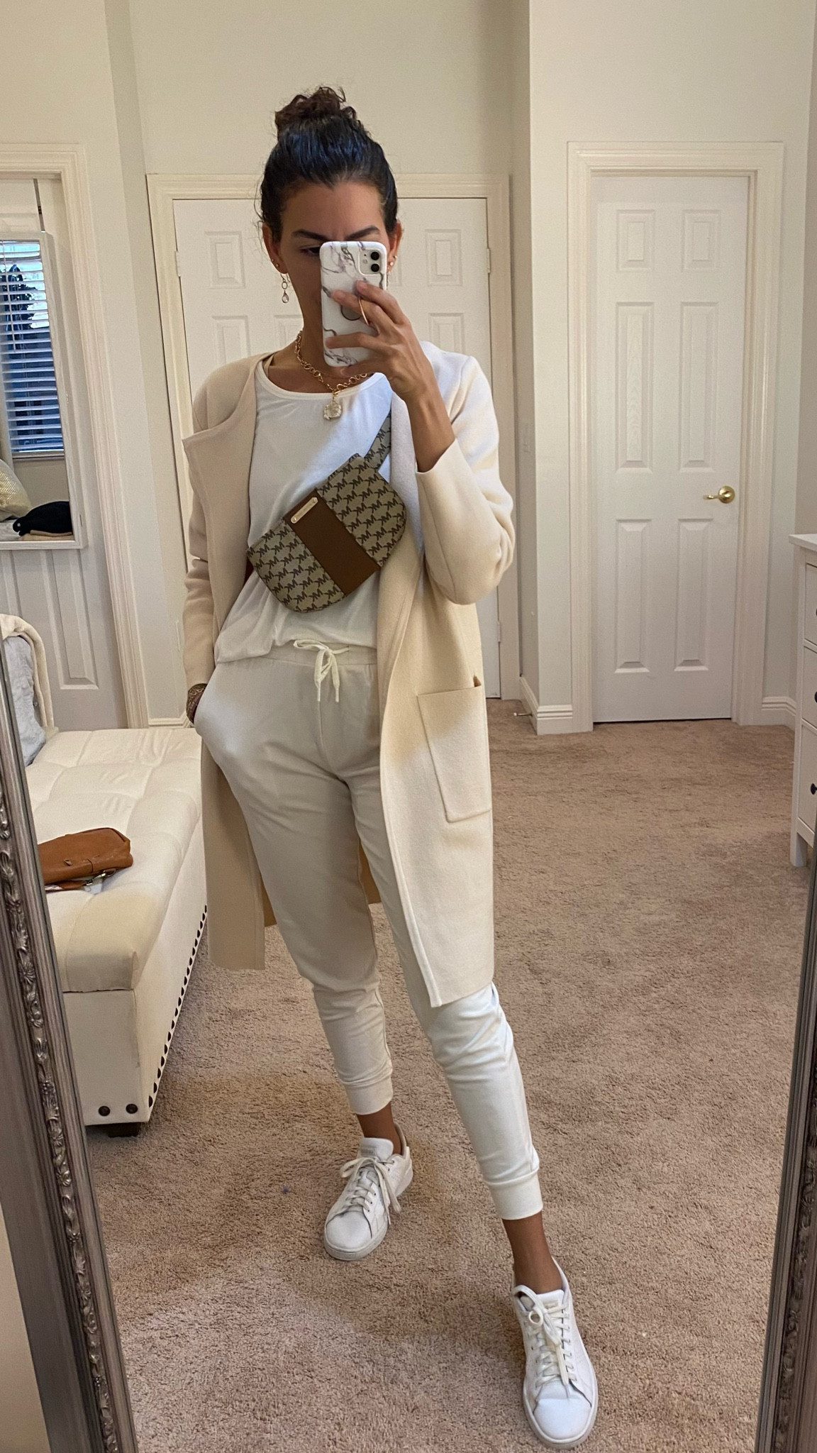 Size M in the Coatigan, M in the top, s in the joggers, size down on the Adidas sneakers .

#LTKSeasonal #LTKFind #LTKsalealert