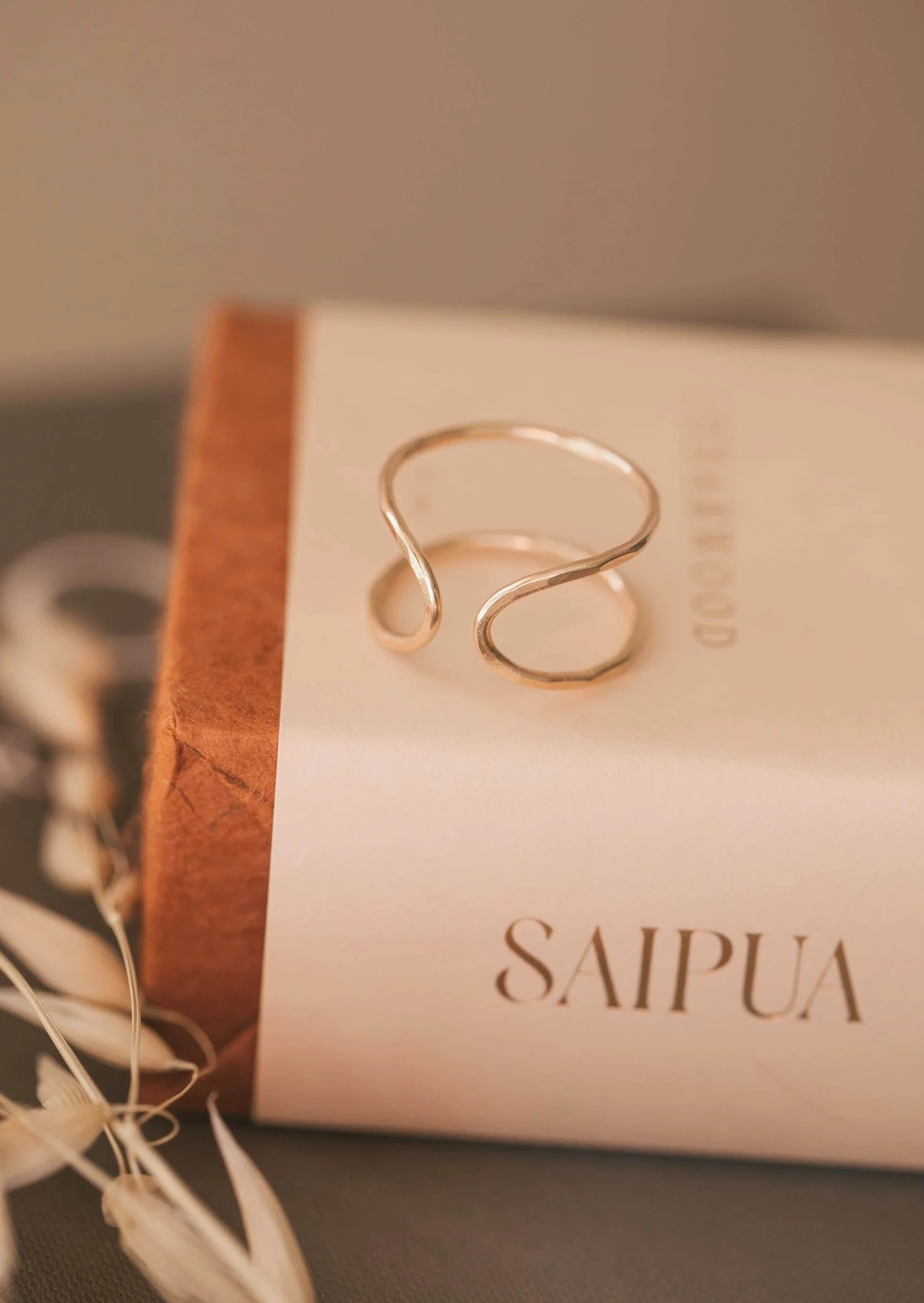 Revolve Ring | Hello Adorn