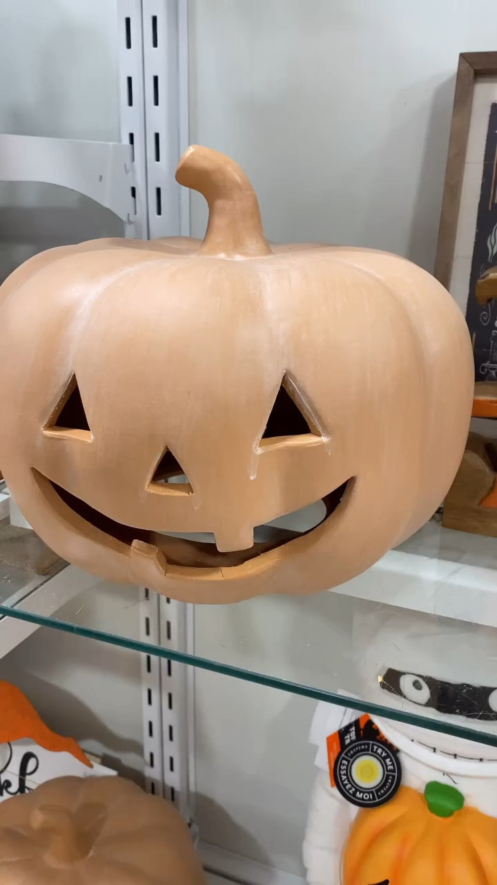 Homegoods Fall & Halloween 🍂 🎃 #homegoodsfinds #homegoods #homegoodshalloween #falldecor #falldecorations #codeorange #tjmaxxhomegoods