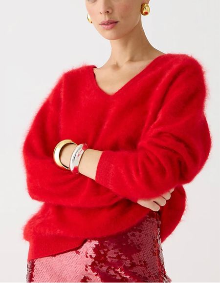 Brushed cashmere relaxed V-neck sweater. Pair with a red sequence pencil skirt for office Holiday party.

#LTKHoliday #LTKSeasonal