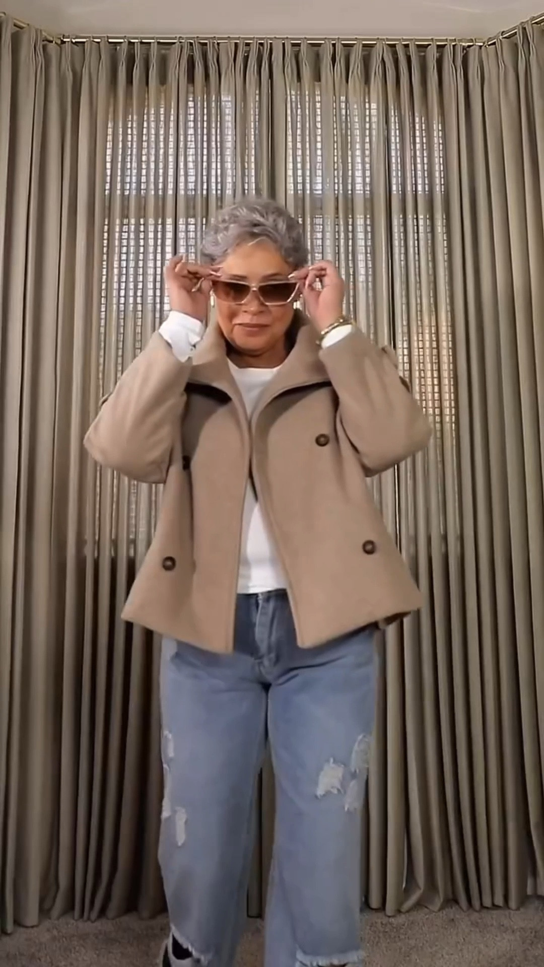 Evie Eve is backkkk in outerwear 🥰
Continuing our mini series of Mami and Mija. Update on her influencer career…a couple of brands are asking to send her goodies and she’s loving the feedback from you guys! She’s read every comment (more than once) and has been smiling since last week. So THANK YOU! 🥰

I’m a large (5’9/180lbs) and my mama is a medium (5’3/140lbs)

#FrankieTavares #MidsizeStyle

#LTKOver40 #LTKootd #LTKHoliday