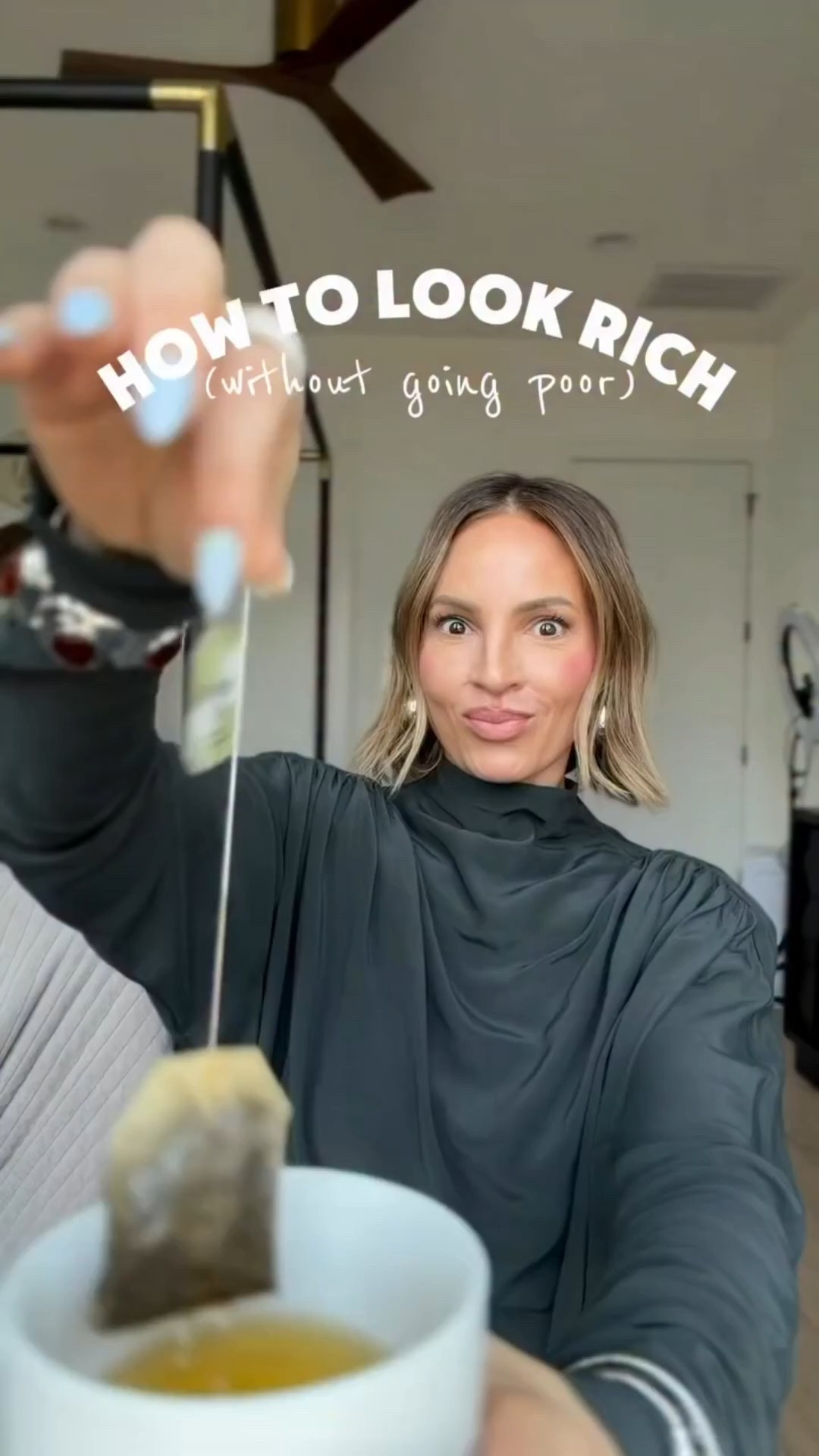 How to look rich without going poor recap🥂— the pieces you guys sold out this year! (but obviously I get why)😎🤫

🖤follow along so you don’t miss the next drop in this series🍾



