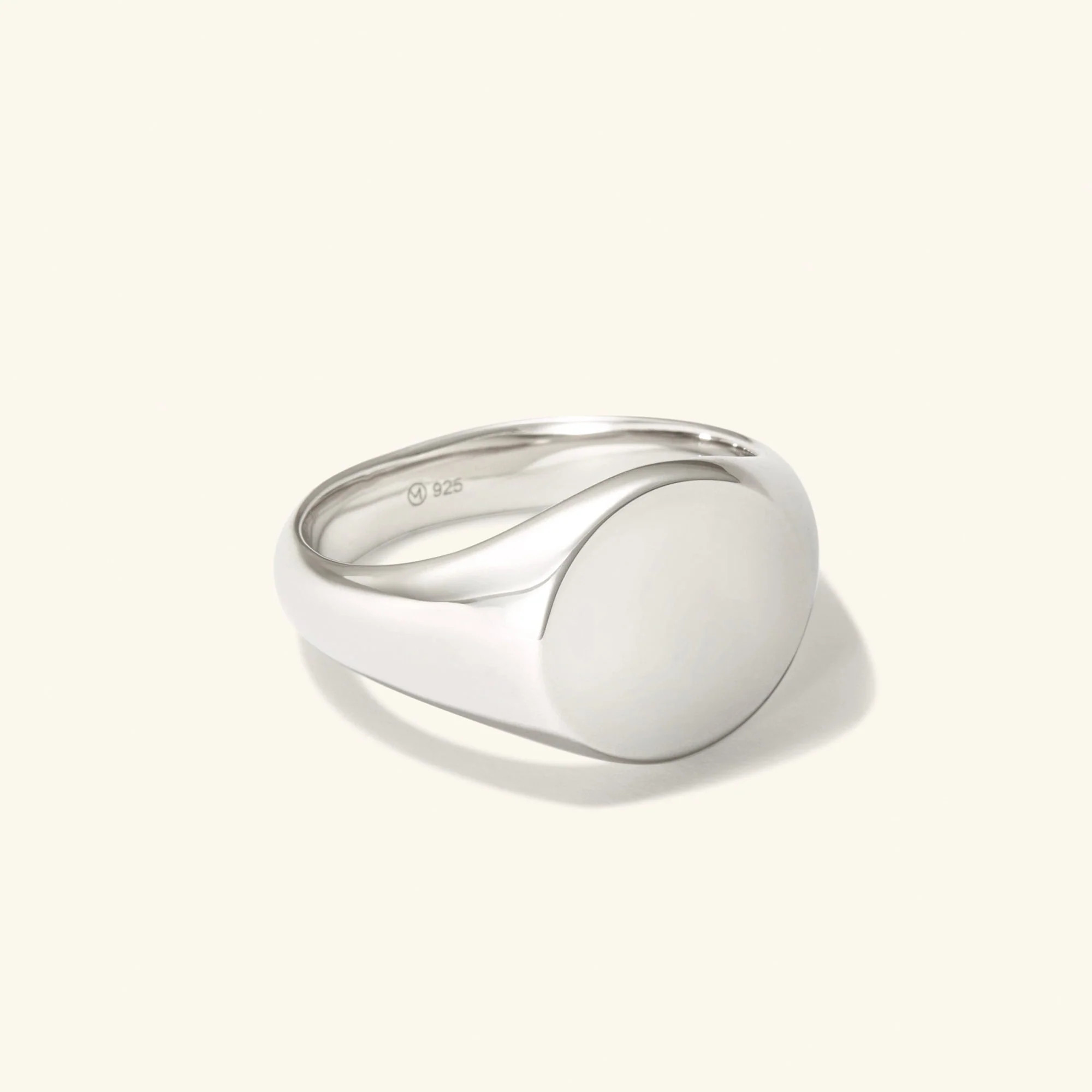 Bold Round Signet Ring | Mejuri Fine Crew