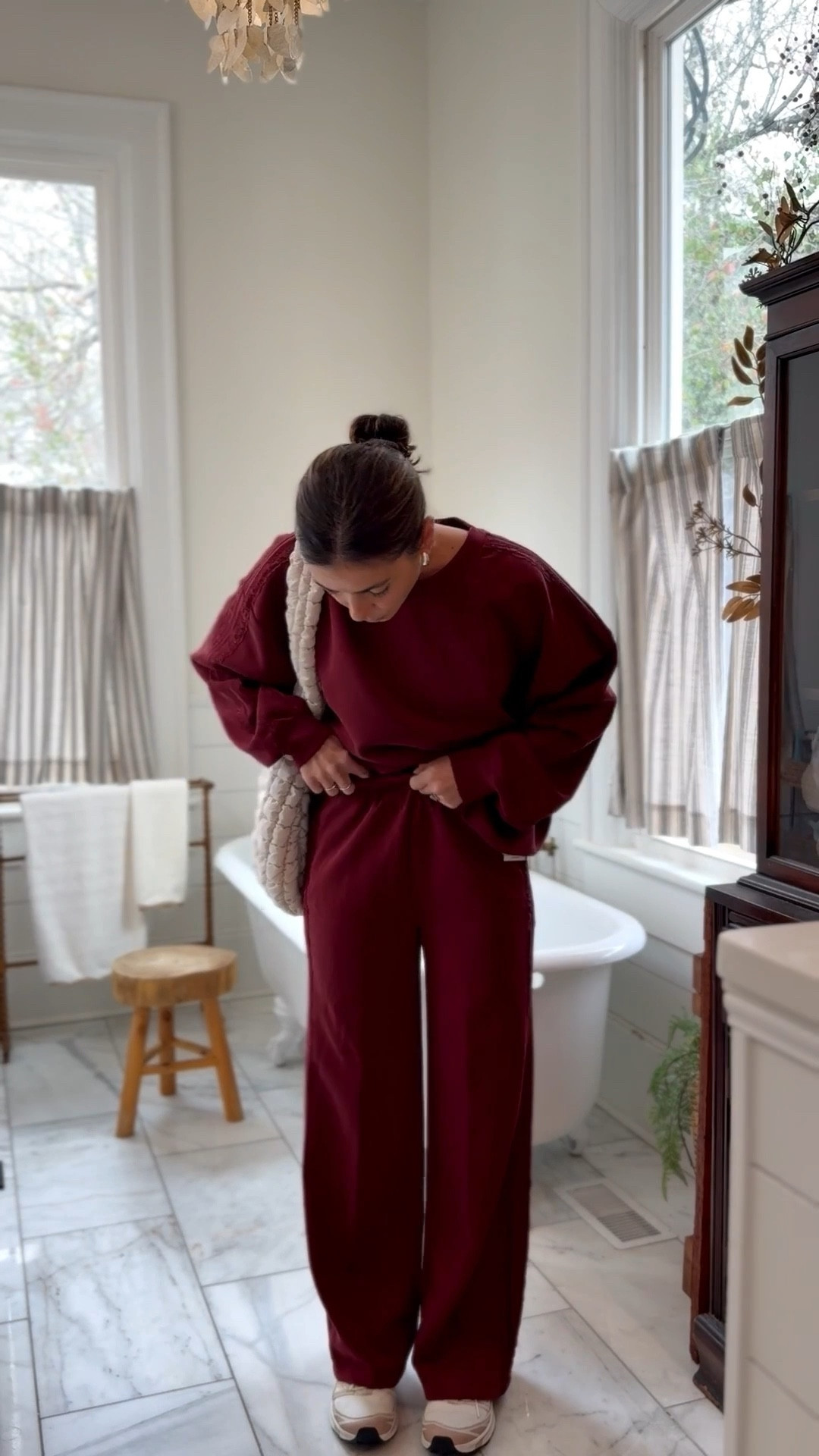 30% off set x small in pants medium top 

#LTKSaleAlert #LTKfitnessgoals #LTKFindsUnder50