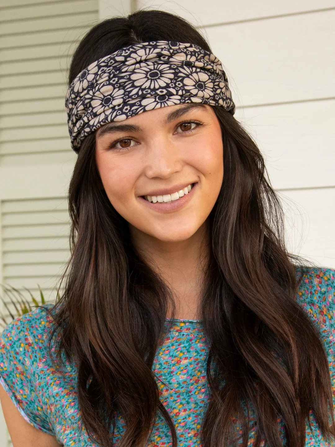 Full Boho Bandeau® Headband - Retro Daisies Cream | Natural Life
