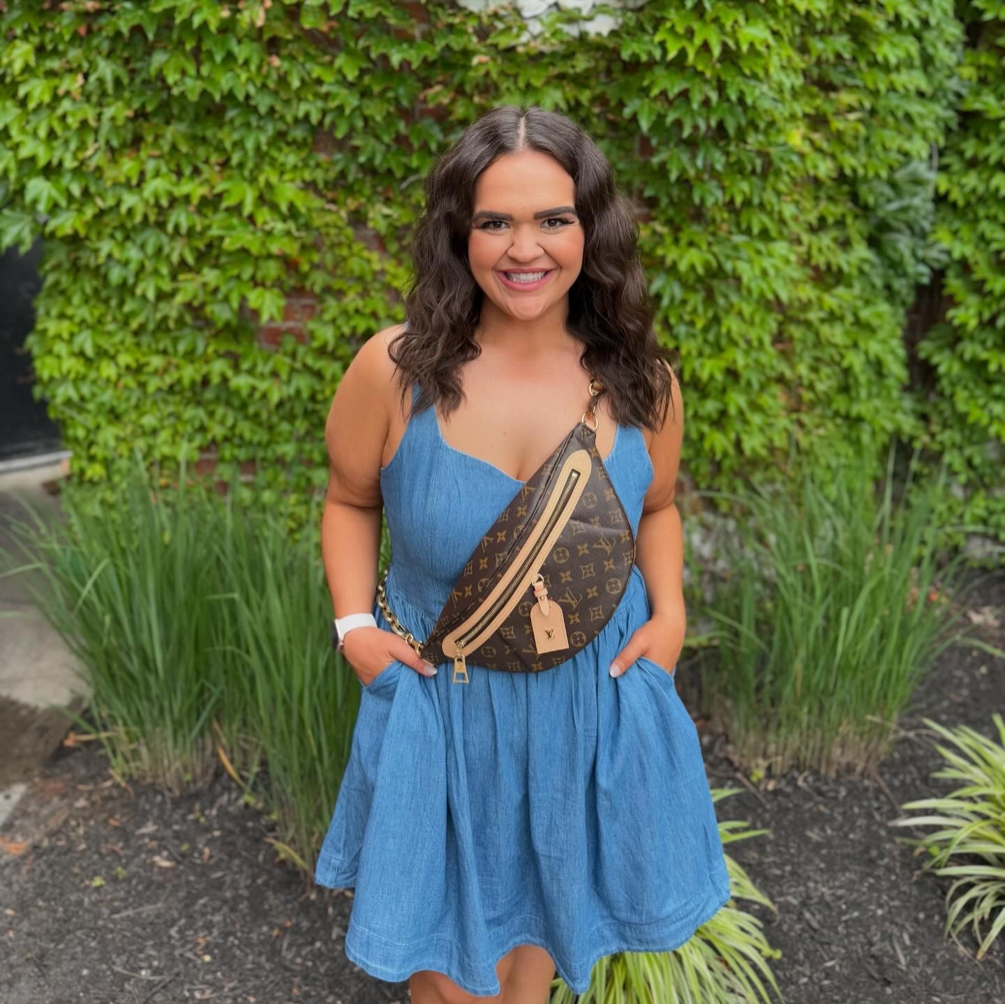 Love this denim dress! It was perfect for an outdoor summer market! 

#LTKFindsUnder50 #LTKMidsize #LTKSeasonal