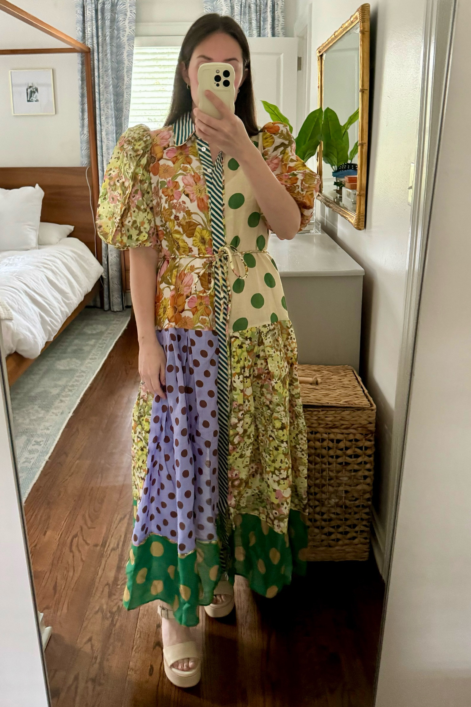 Resort ready! Love this new Alamais midi dress. Could easily work for maternity, too!
Bedroom.
Bedding. 
Maternity.
Bump friendly. 
Resort. 
Vacation. 
Vacation outfits. 
Dress.
Dresses. 
Midi dress. 
Spring. 
Alemais. 
LTKseaonsal 


#LTKbump #LTKstyletip #LTKSeasonal