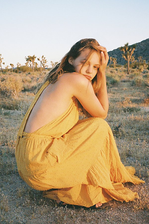 Dress Forum Tiered Halter Midi Dress | Urban Outfitters (US and RoW)