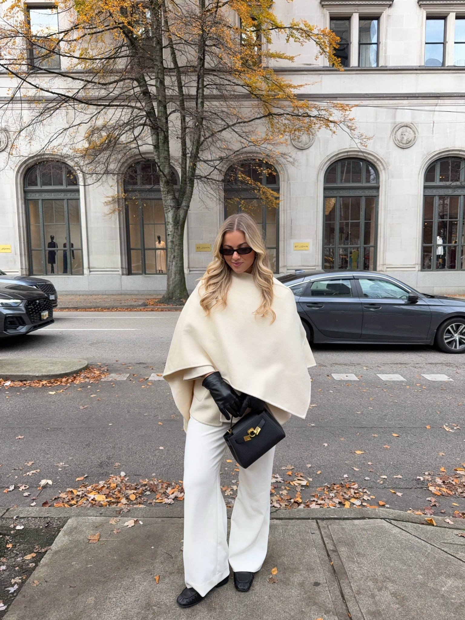 Cape coats are so it this season!! 

#LTKootd