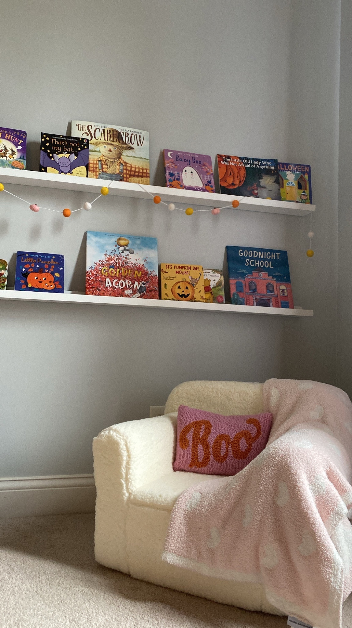 cozy fall reading corner 🧡💕   

#LTKSeasonal #LTKkids #LTKbaby
