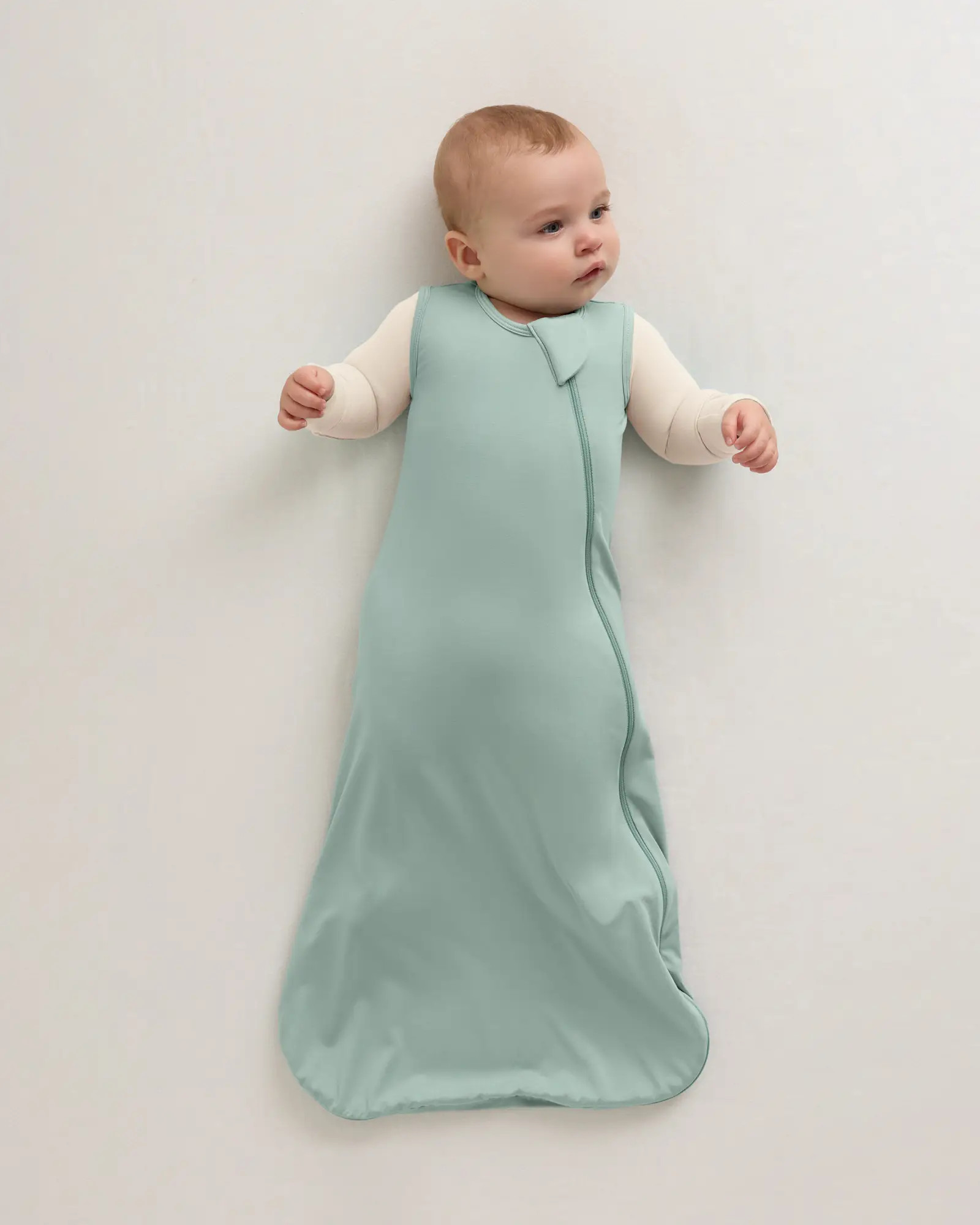 Bamboo Sleep Bag 0.5 TOG | Quince