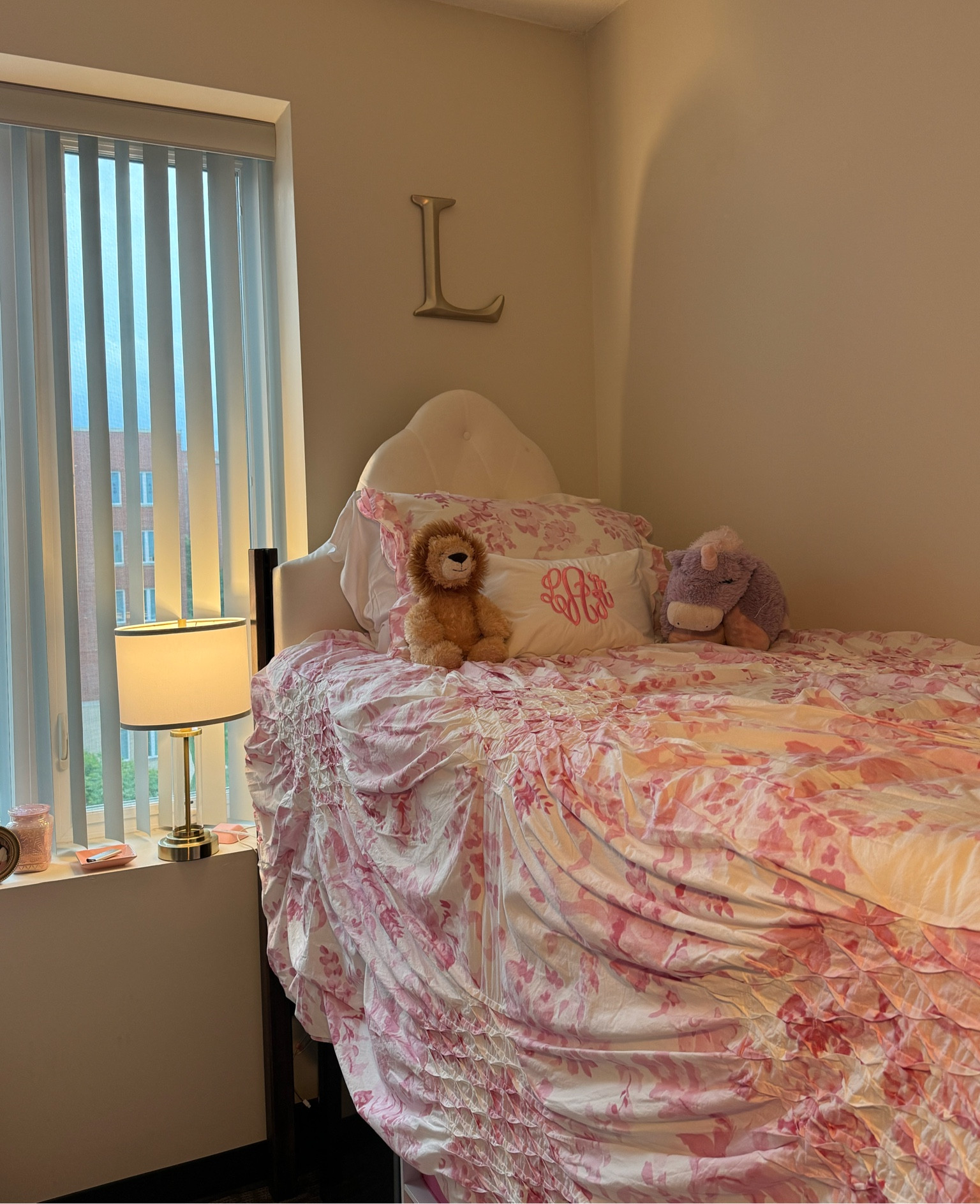 The sweetest dorm 🎀💖 A LoveShackFancy Dream! #LTKBacktoSchool

#LTKSeasonal #LTKHome