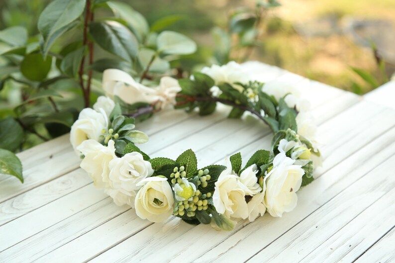 Off white ranunculus fluffy flower crown, Bridal Flower crown, wedding flower crown, bridal crown... | Etsy (US)