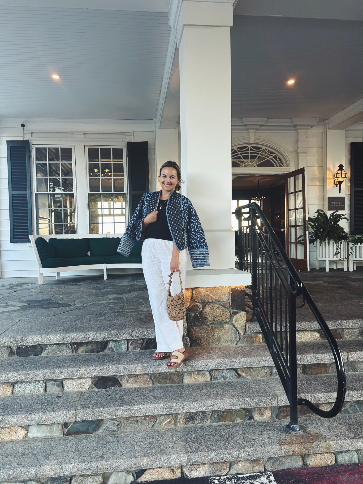 made it to maine 🤍🤍 #linenpants #quiltedjacket #beachoutfit #sandal #teacheroutfit

#LTKFindsUnder50 #LTKShoeCrush #LTKTravel