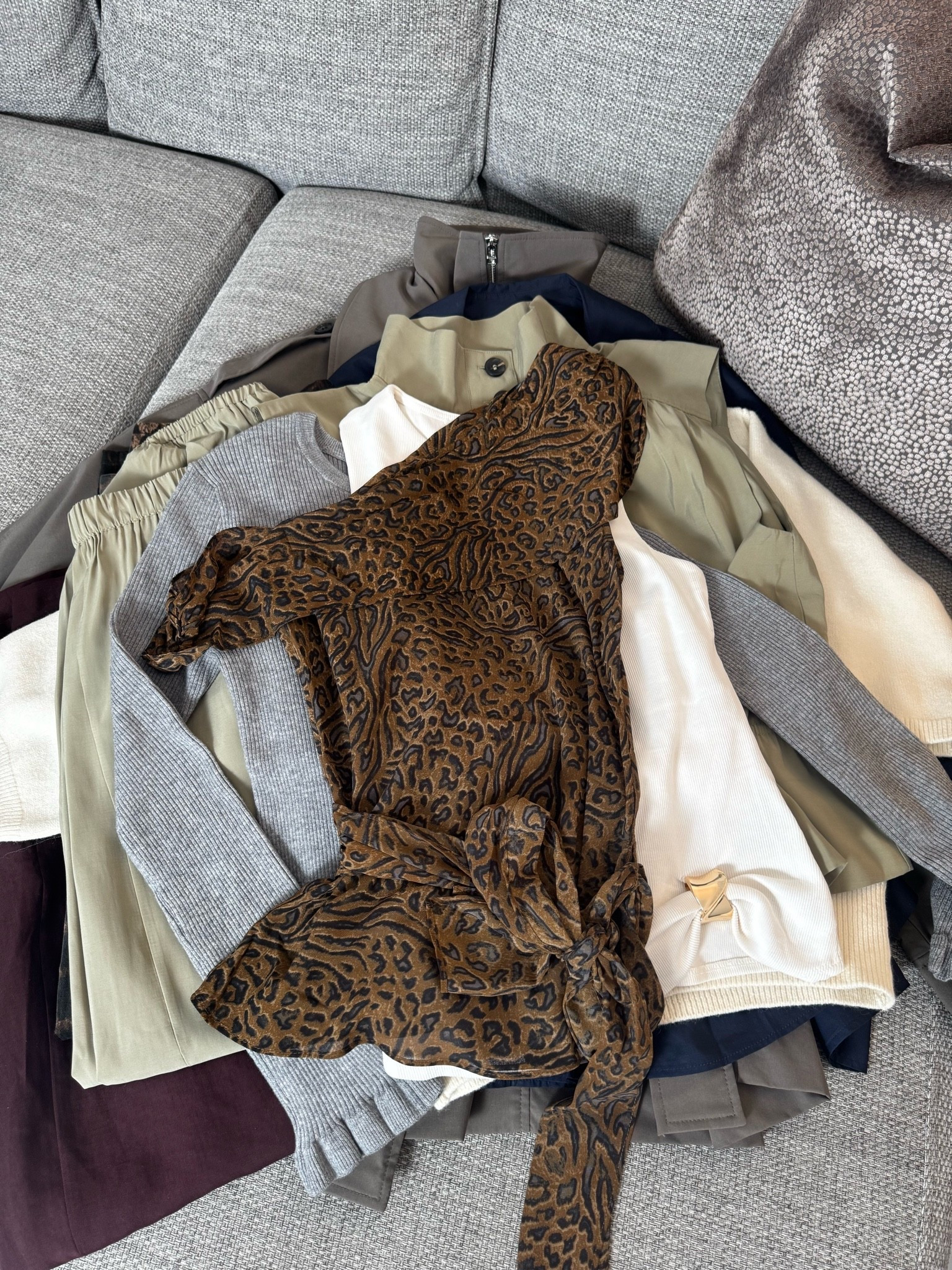 New in pieces at H&M and & Other Stories that understand your curves perfectly 🫶🏼

#LTKautumn #LTKuk #LTKFashionMonth