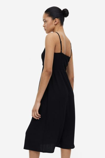 Twist-detail dress | H&M (UK, MY, IN, SG, PH, TW, HK)