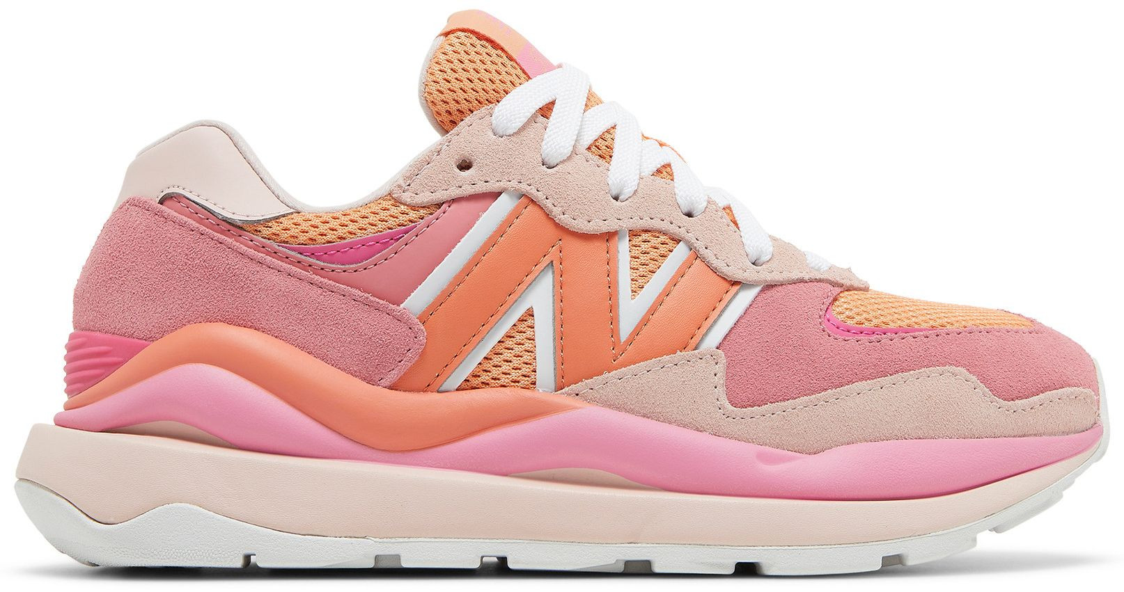 Wmns 57/40 'Valentine's Day' | GOAT