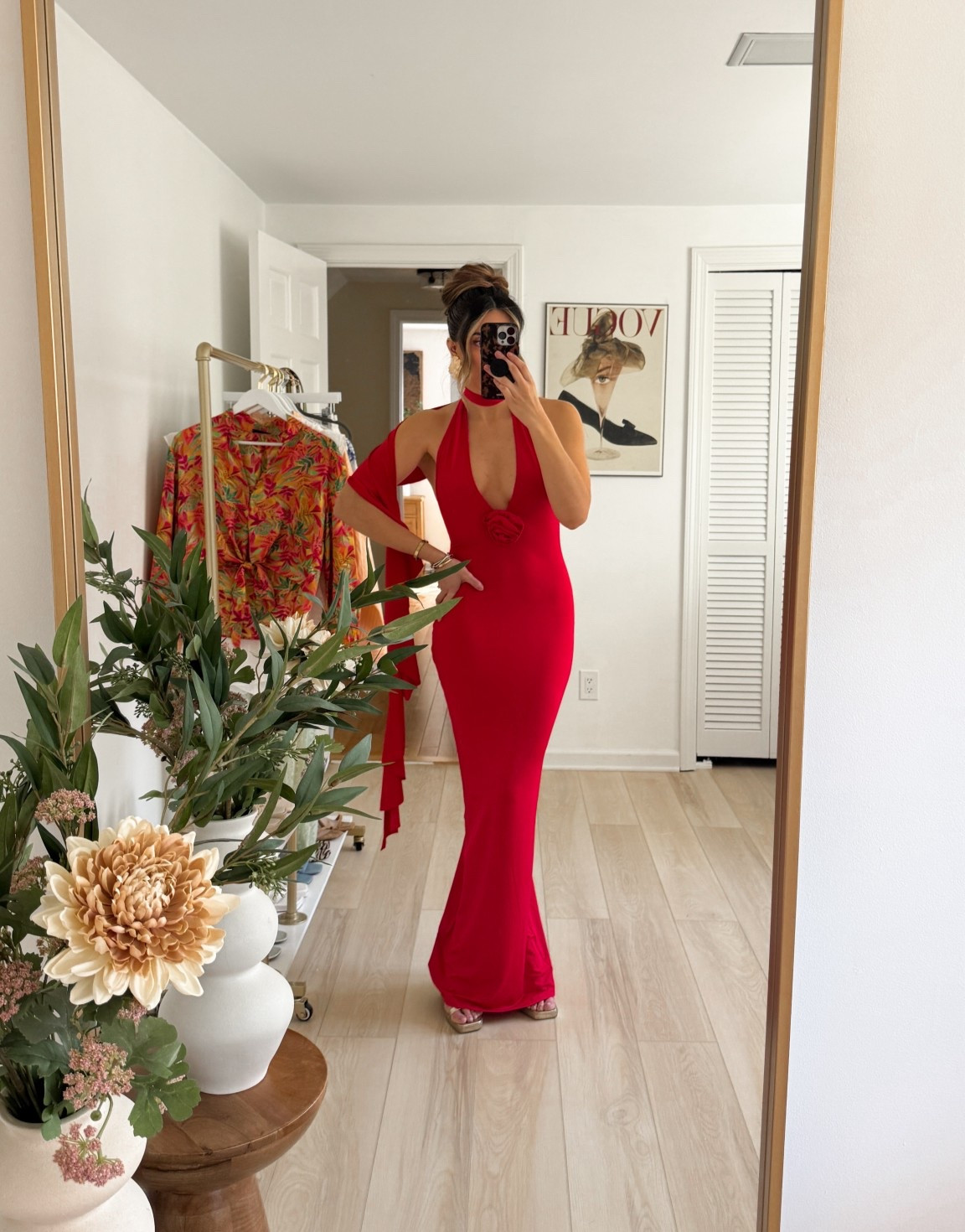 this dress will forever live rent free in my head 🌹♥️… wearing my normal size small. So perfect for Valentine’s Day!


 #reddress #valentinesdayoutfit #openbackdress  #statementdress #vdayoutfit 

#LTKgrwm #LTKFindsUnder50 #LTKootd