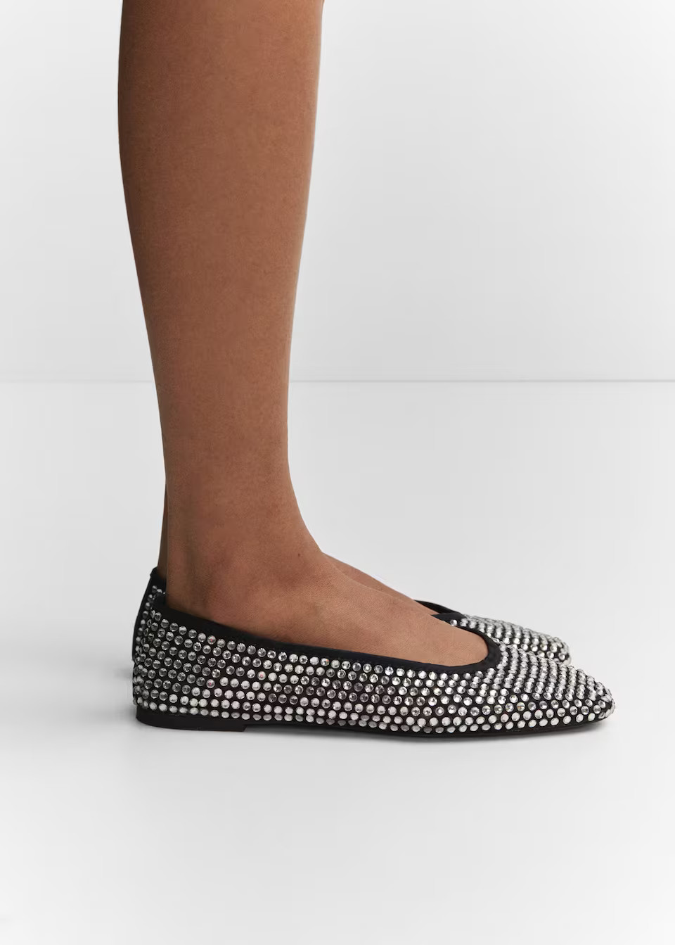 US$ 99.99 | MANGO (US)