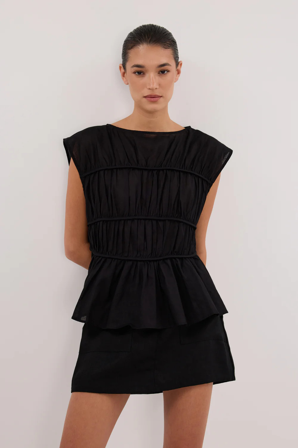 EVA BLACK LINEN SKORT | DISSH