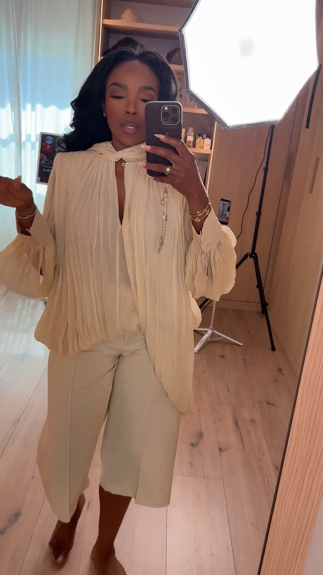 Scroll to shop this chic neutral set 🤍

Flowy pleated blouse paired with tailored cropped trousers gives that effortless polished look—perfect for workdays, meetings, or a classy lunch moment.

📏 Measurements: 5’4”, 140 lbs, 34D bust, 27” waist, 40” hips

Follow me on Instagram and YouTube @kirasfashionfinds

  

#LTKootd #LTKPetite #LTKgrwm