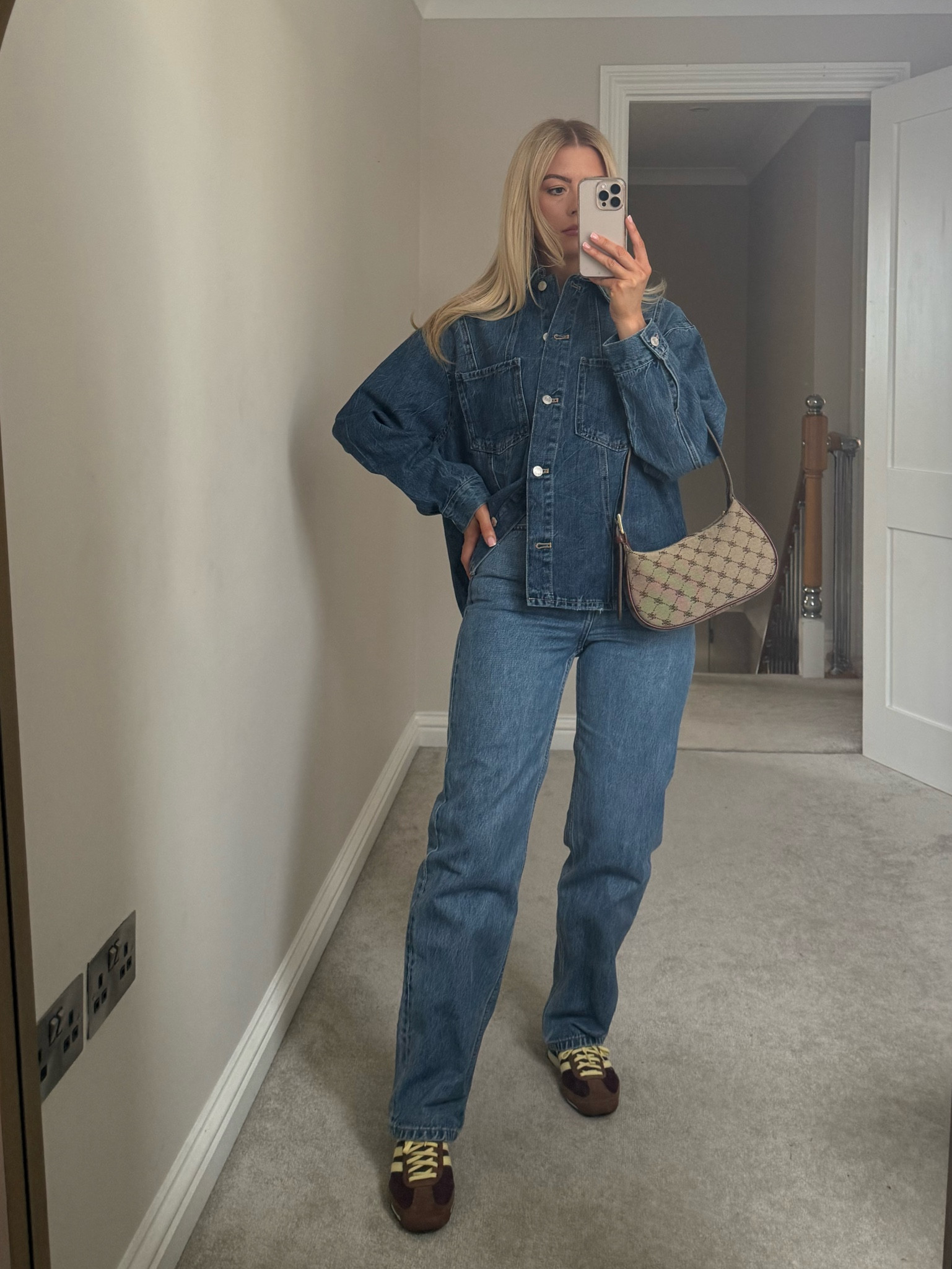 Zara OOTD
Denim
Adidas SL72

#LTKstyletip #LTKpetite #LTKuk