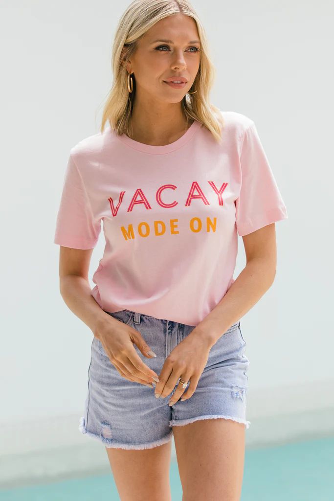 Vacay Mode Baby Pink Graphic Tee | The Mint Julep Boutique