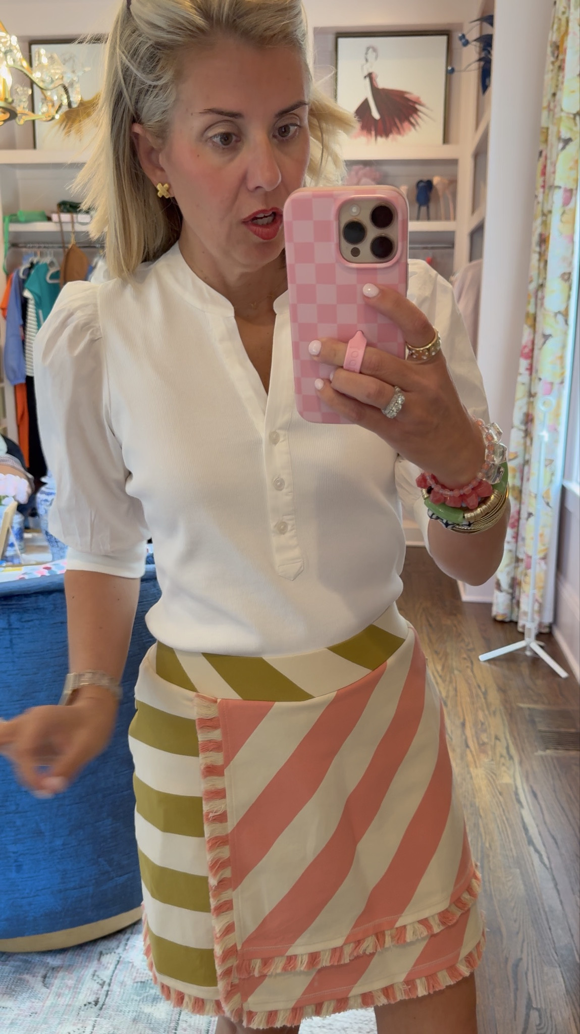 Size xs top (not s)
Size xs skort (yes, skort)
8 jellies

Such a yes look for a busy gal on the go, don’t you agree?!?


#LTKOver40 #LTKootd #LTKdayinmylife
