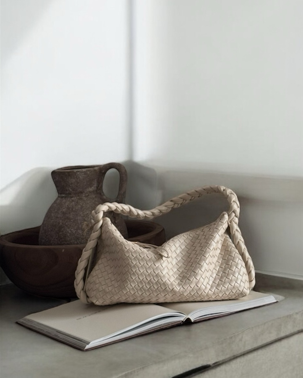 finally found a woven + neutral everyday functional shoulder bag that’s affordable chic & spacious for my on-the-go essentials 🥥☕️☁️ 

#LTKFindsUnder50 #LTKBeauty #LTKStyleTip