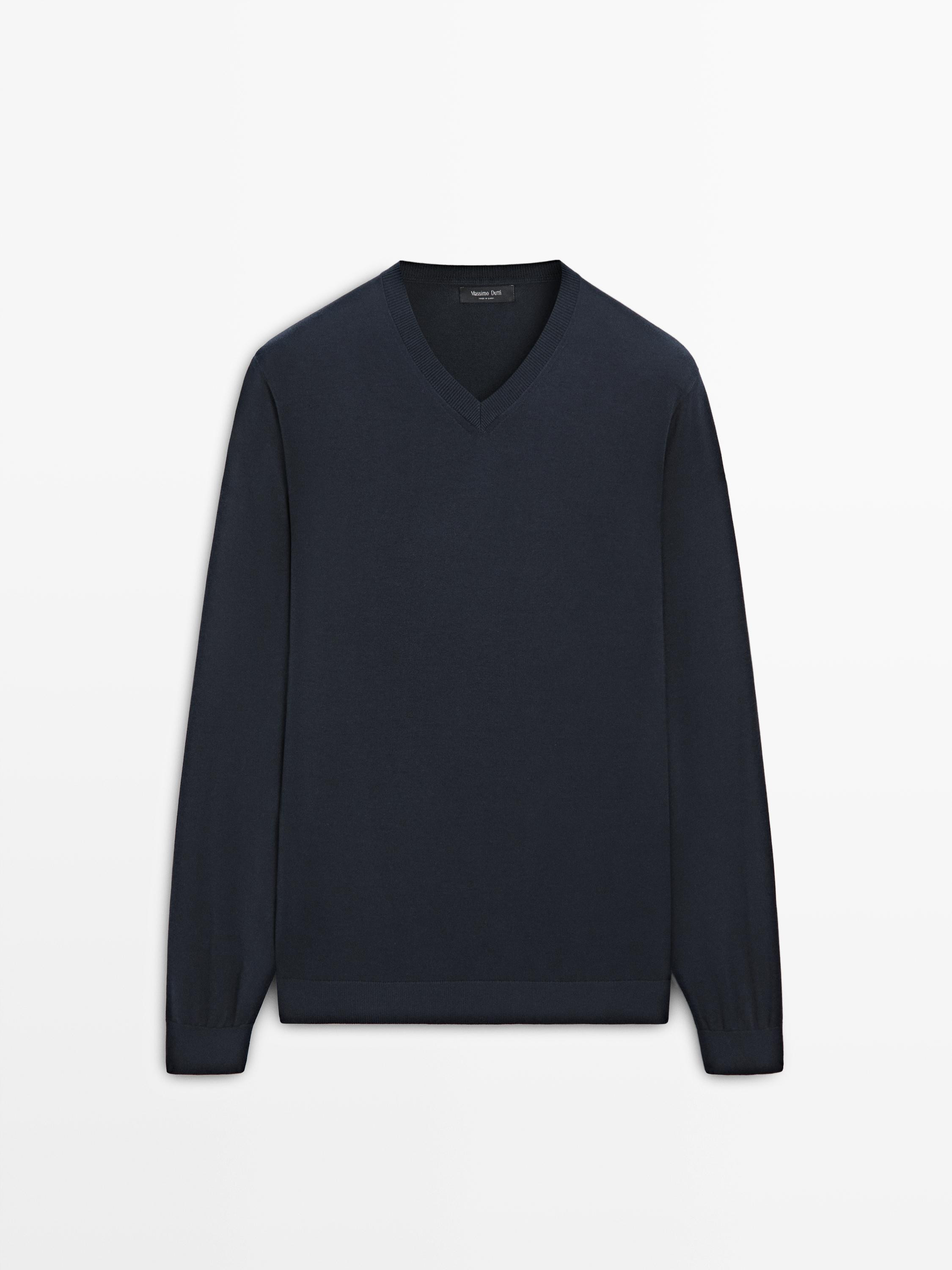 Cotton blend V-neck knit sweater | Massimo Dutti UK