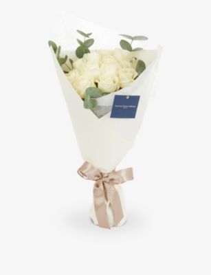 12 White Roses bouquet | Selfridges