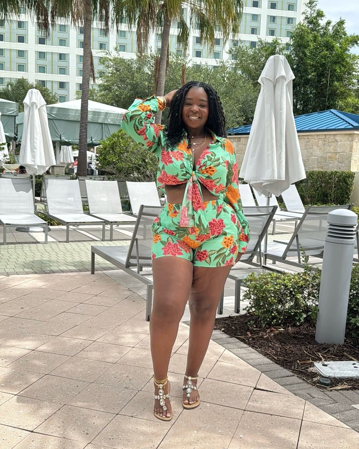 Super cute tropical set! Wearing an XL

#LTKootd #LTKMidsize #LTKTravel