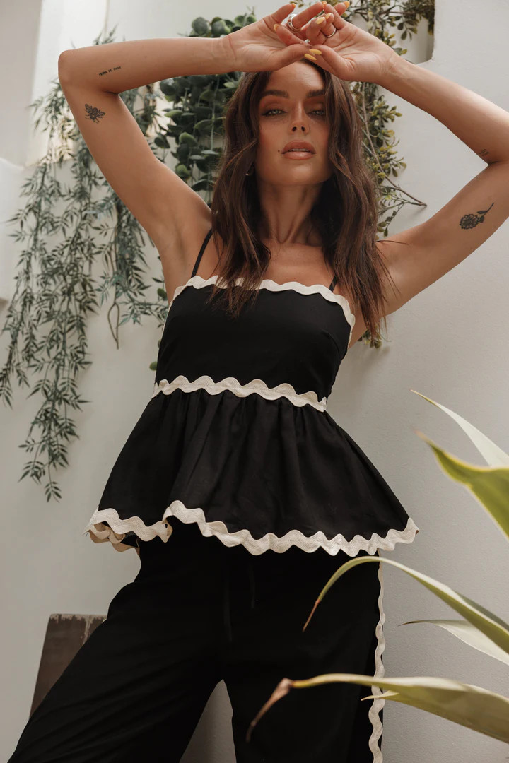 Mollymook Top - Black Cream | Petal & Pup (US)