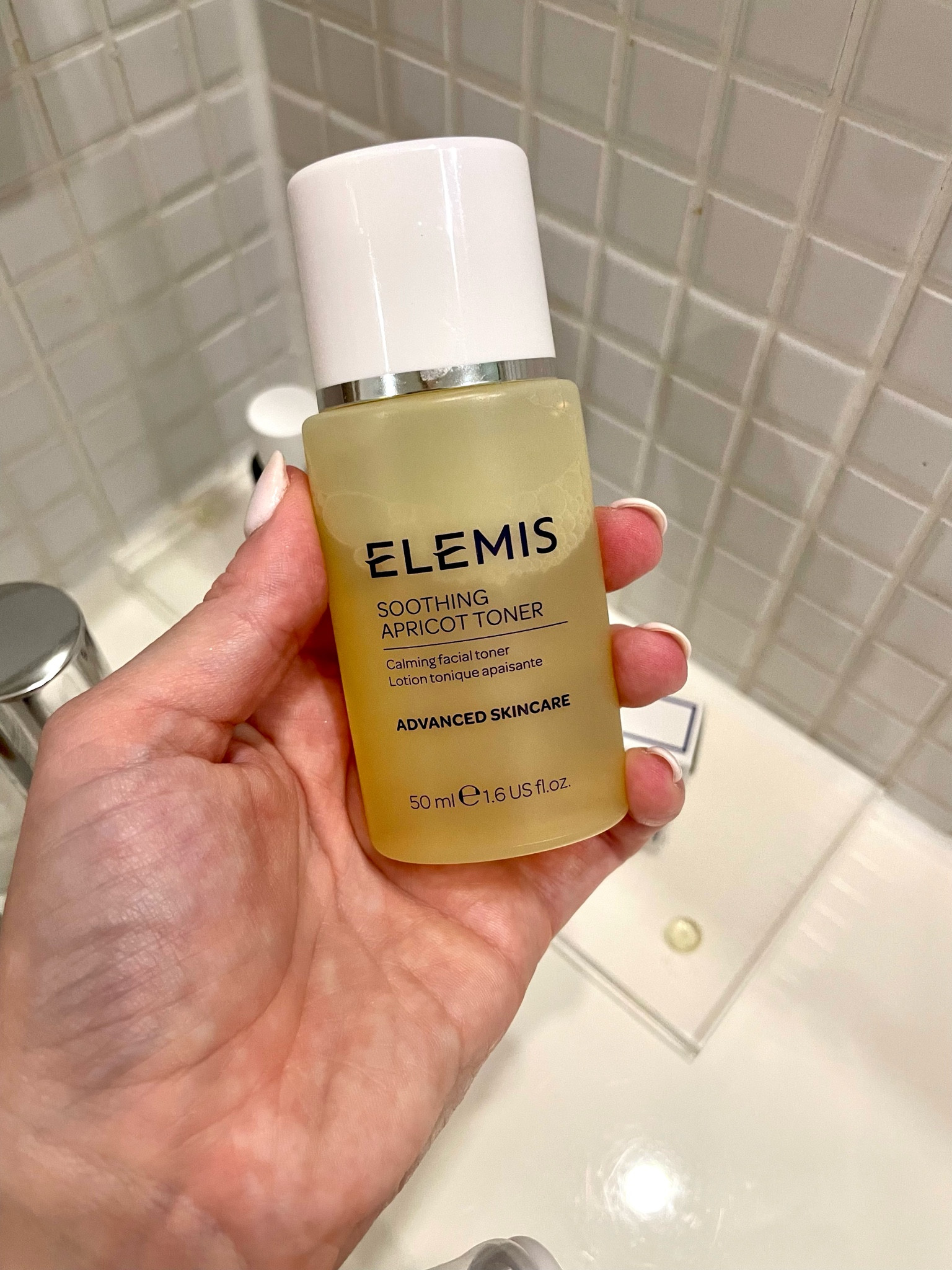 Elemis apricot toner 

#LTKbeauty #LTKeurope #LTKunder50