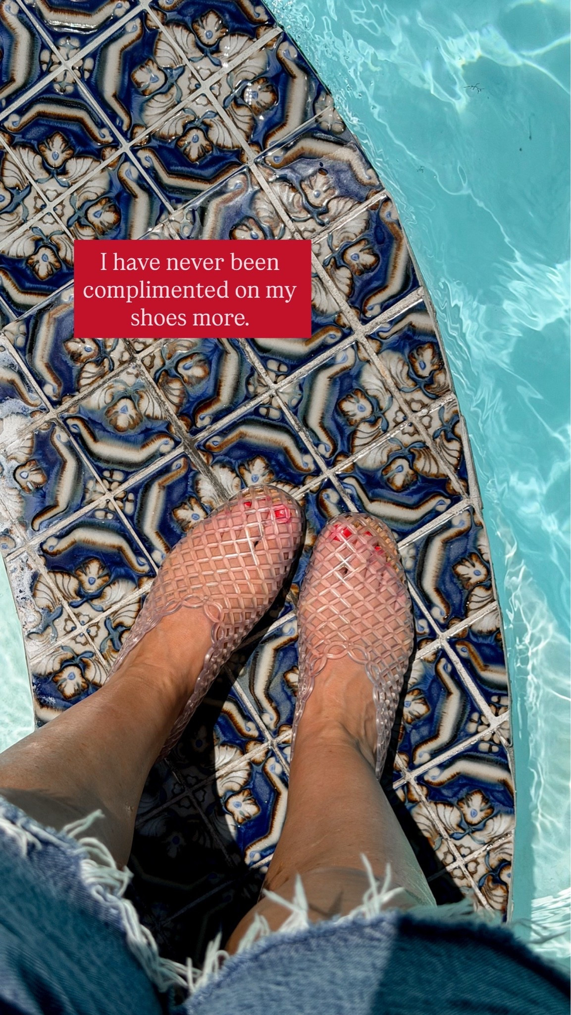 I have literally never been complimented on my shoes more. Easy to dress up or down & work with literally everything. Run tts. Comes in 5 colors. 

Jellies, Steve Madden, summer, spring,
Flats, shoe love, flats

#LTKootd #LTKSeasonal #LTKmomlife