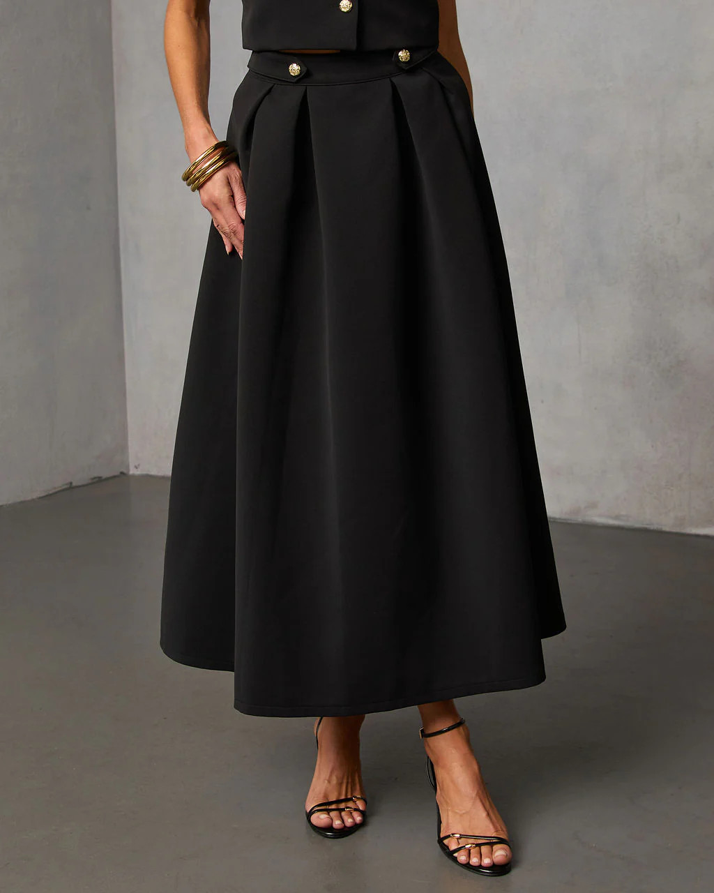 Velmira Pleated Flare Midi Skirt | VICI