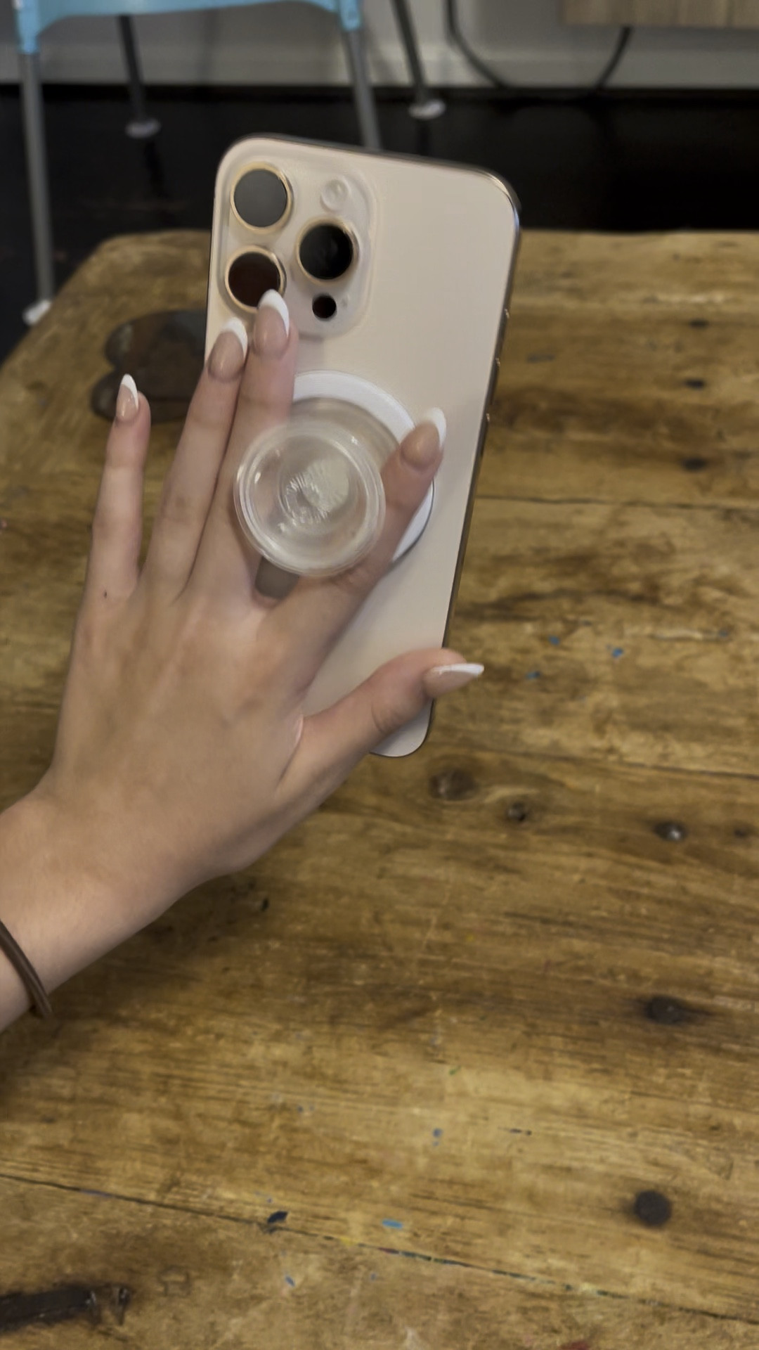 This MagSafe pop socket is next level! Love how I can take it on and off with ease and use it as a stand!



#LTKFamily #LTKHome #LTKFindsUnder50